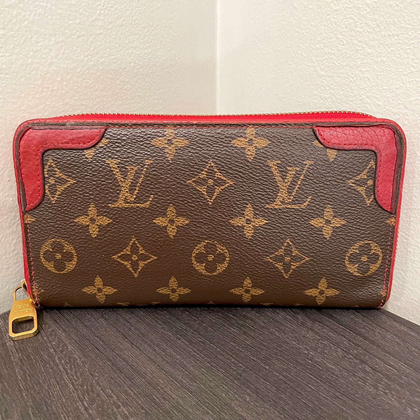 SOLD! Louis Vuitton Monogram Cerise Retiro Zippy Wallet