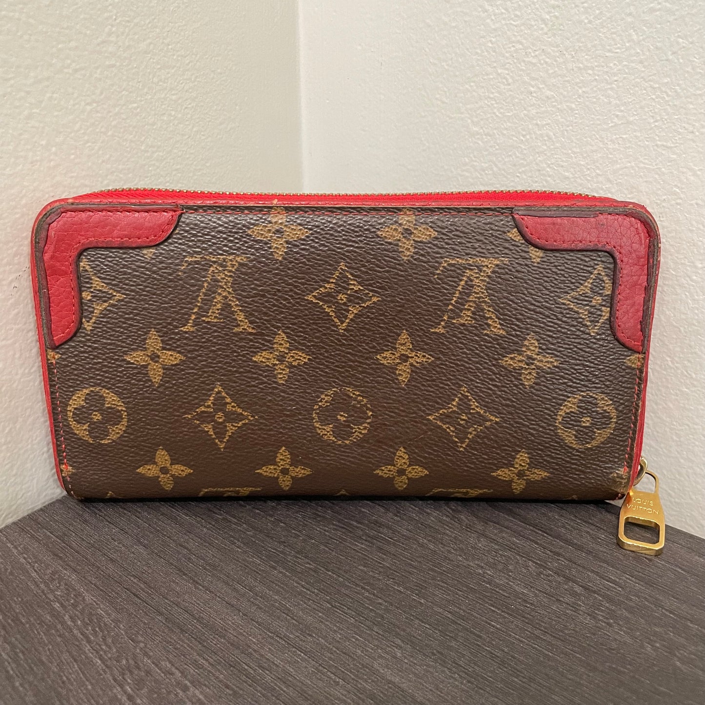 SOLD! Louis Vuitton Monogram Cerise Retiro Zippy Wallet