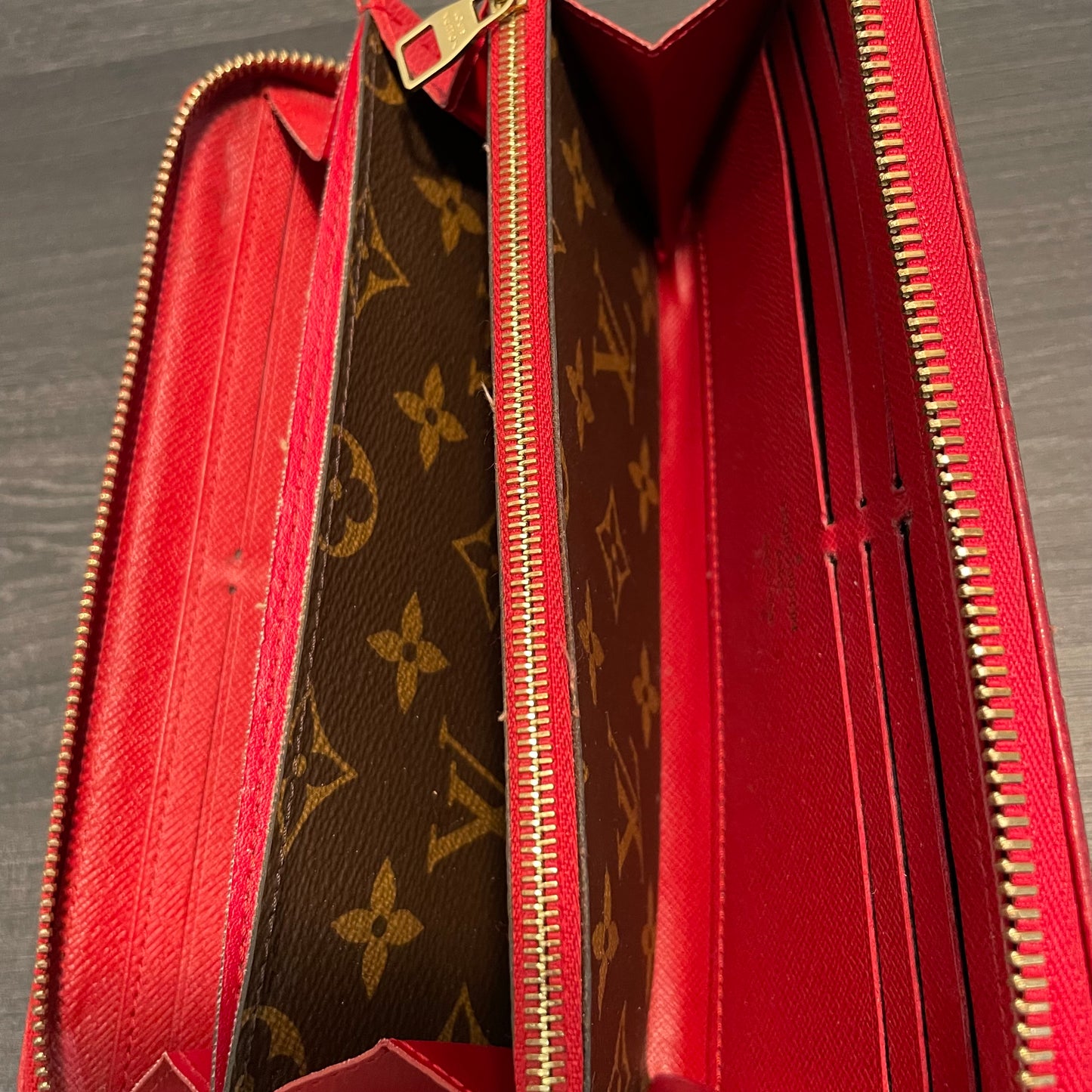 SOLD! Louis Vuitton Monogram Cerise Retiro Zippy Wallet