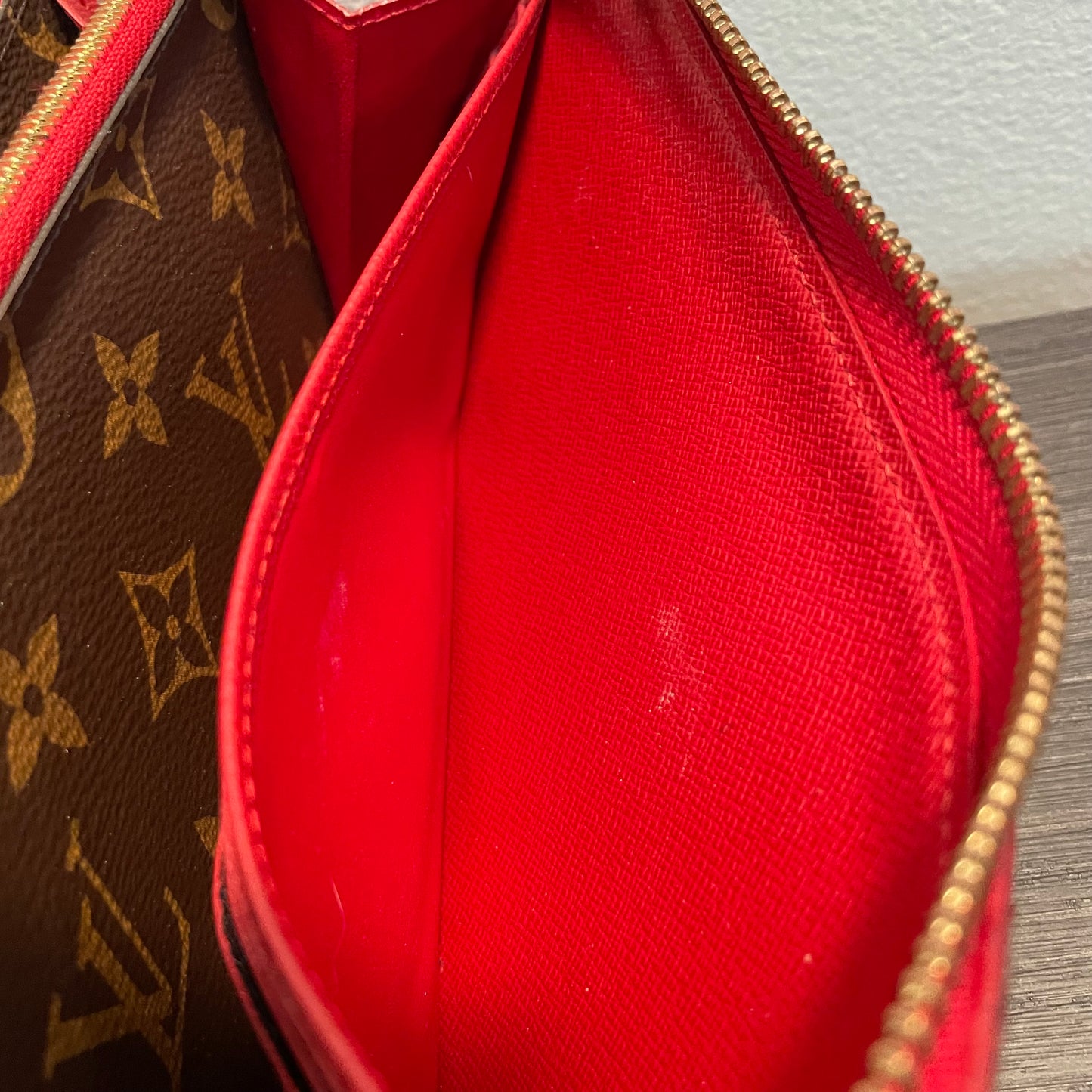 SOLD! Louis Vuitton Monogram Cerise Retiro Zippy Wallet