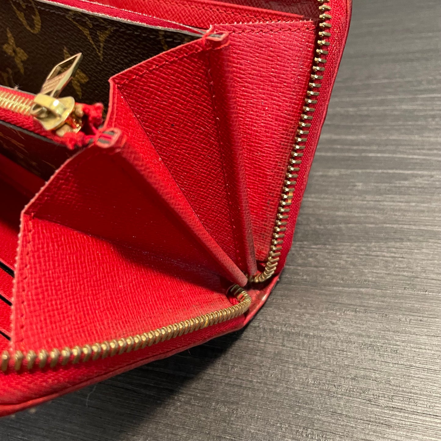 SOLD! Louis Vuitton Monogram Cerise Retiro Zippy Wallet