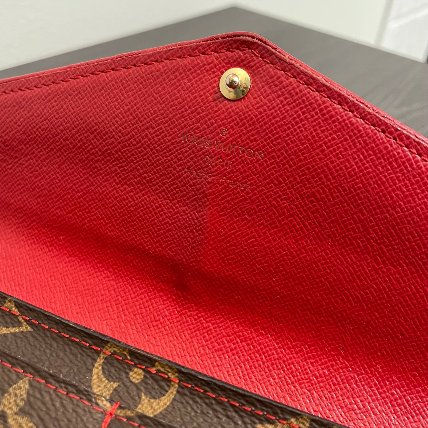 July-9 BAG DROP (Subscriber Price $150) Louis Vuitton Monogram Sarah Retiro Wallet