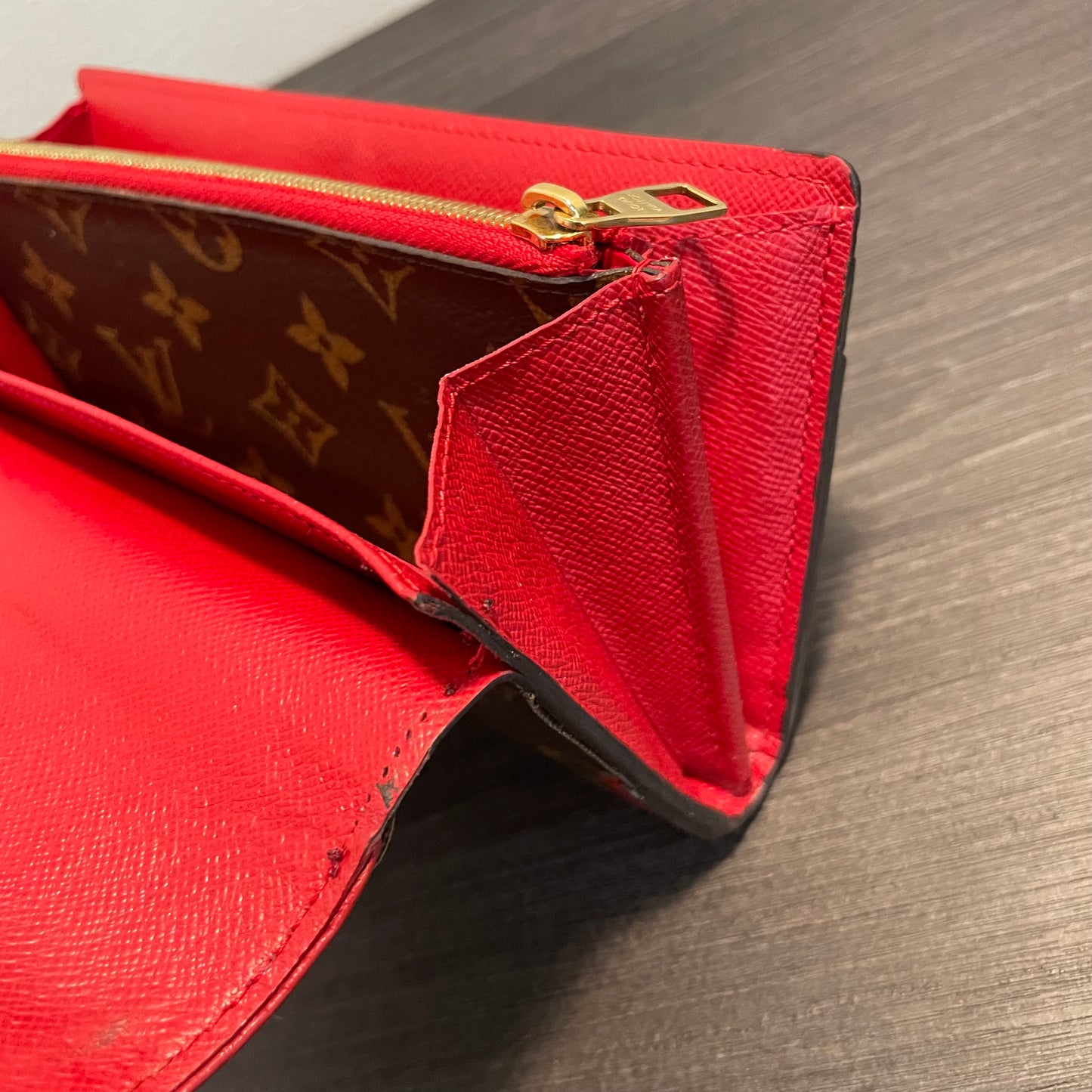 July-9 BAG DROP (Subscriber Price $150) Louis Vuitton Monogram Sarah Retiro Wallet