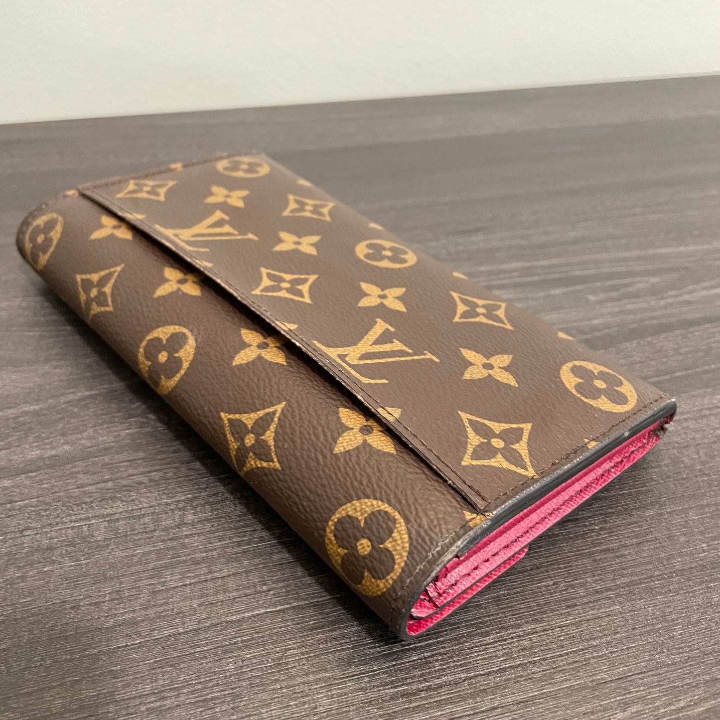 July-9 BAG DROP (Subscriber Price $150) Louis Vuitton Monogram Sarah Fuchsia Wallet