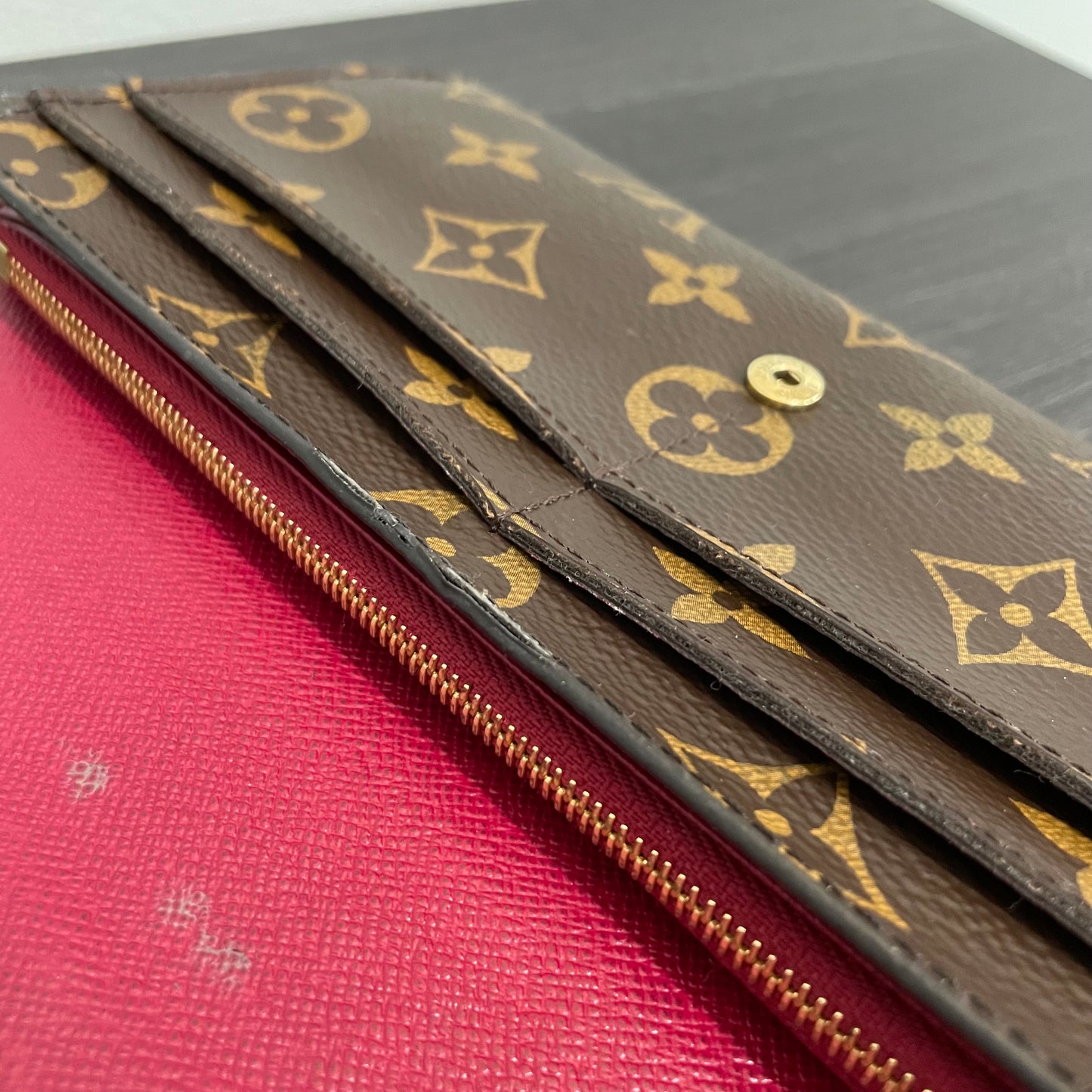 July-9 BAG DROP (Subscriber Price $150) Louis Vuitton Monogram Sarah Fuchsia Wallet
