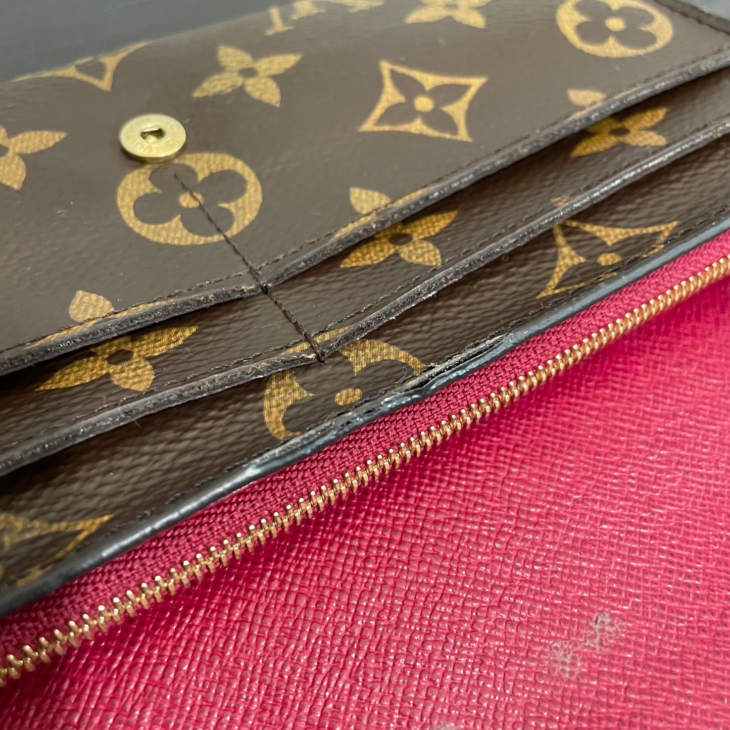 July-9 BAG DROP (Subscriber Price $150) Louis Vuitton Monogram Sarah Fuchsia Wallet
