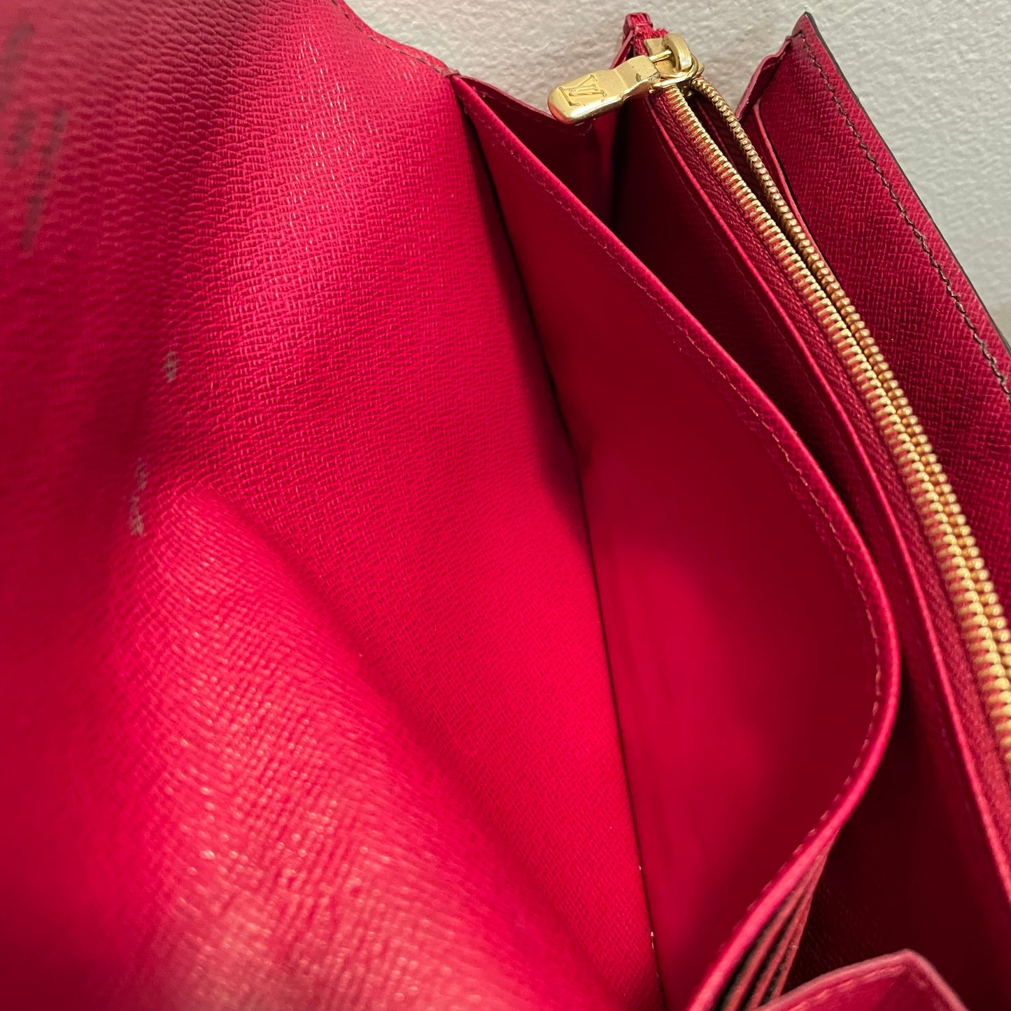 July-9 BAG DROP (Subscriber Price $150) Louis Vuitton Monogram Sarah Fuchsia Wallet