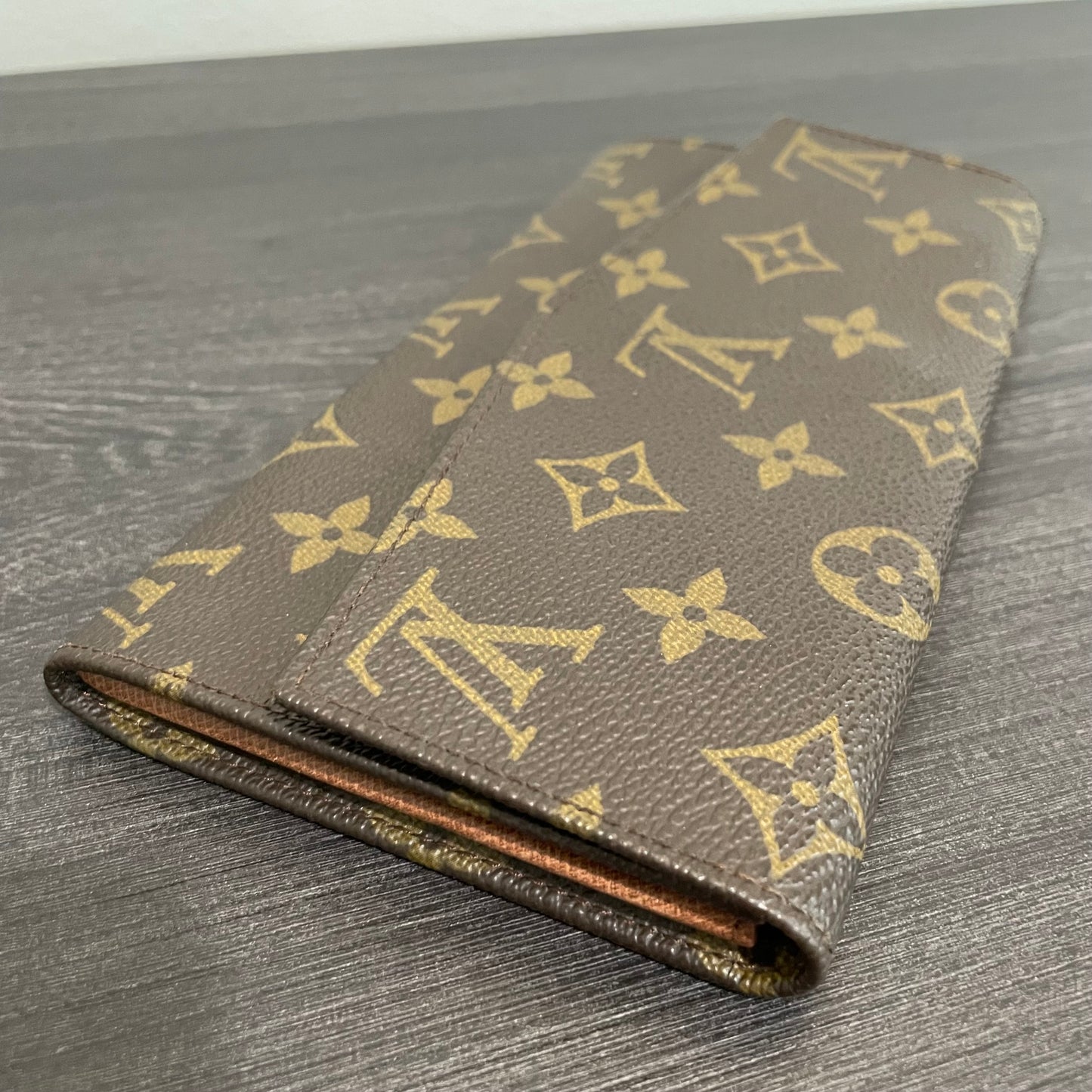 July-9 BAG DROP (Subscriber Price $100) Louis Vuitton Monogram Wallet