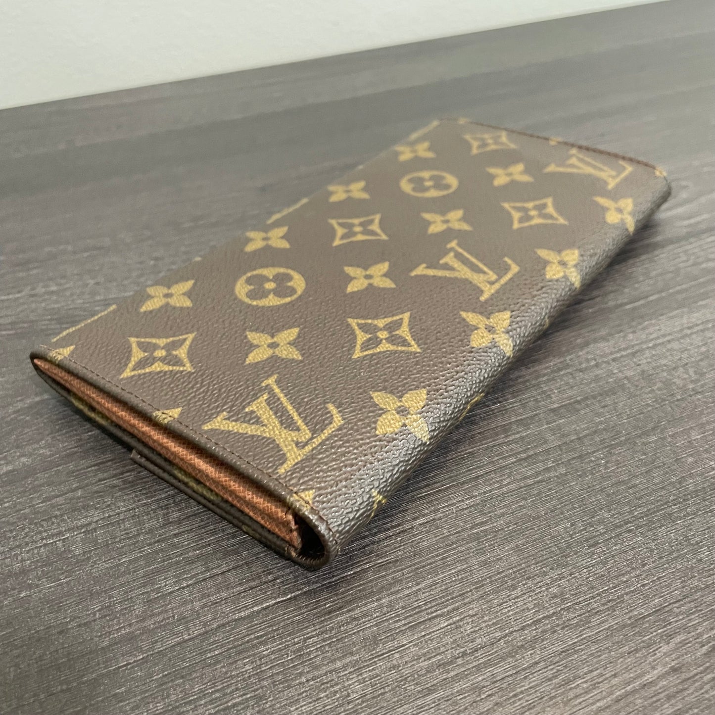July-9 BAG DROP (Subscriber Price $100) Louis Vuitton Monogram Wallet