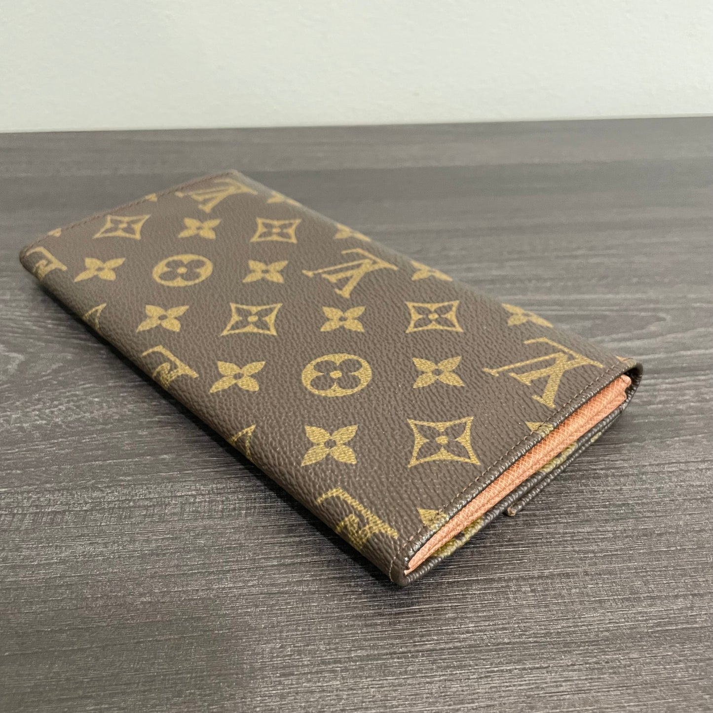 July-9 BAG DROP (Subscriber Price $100) Louis Vuitton Monogram Wallet