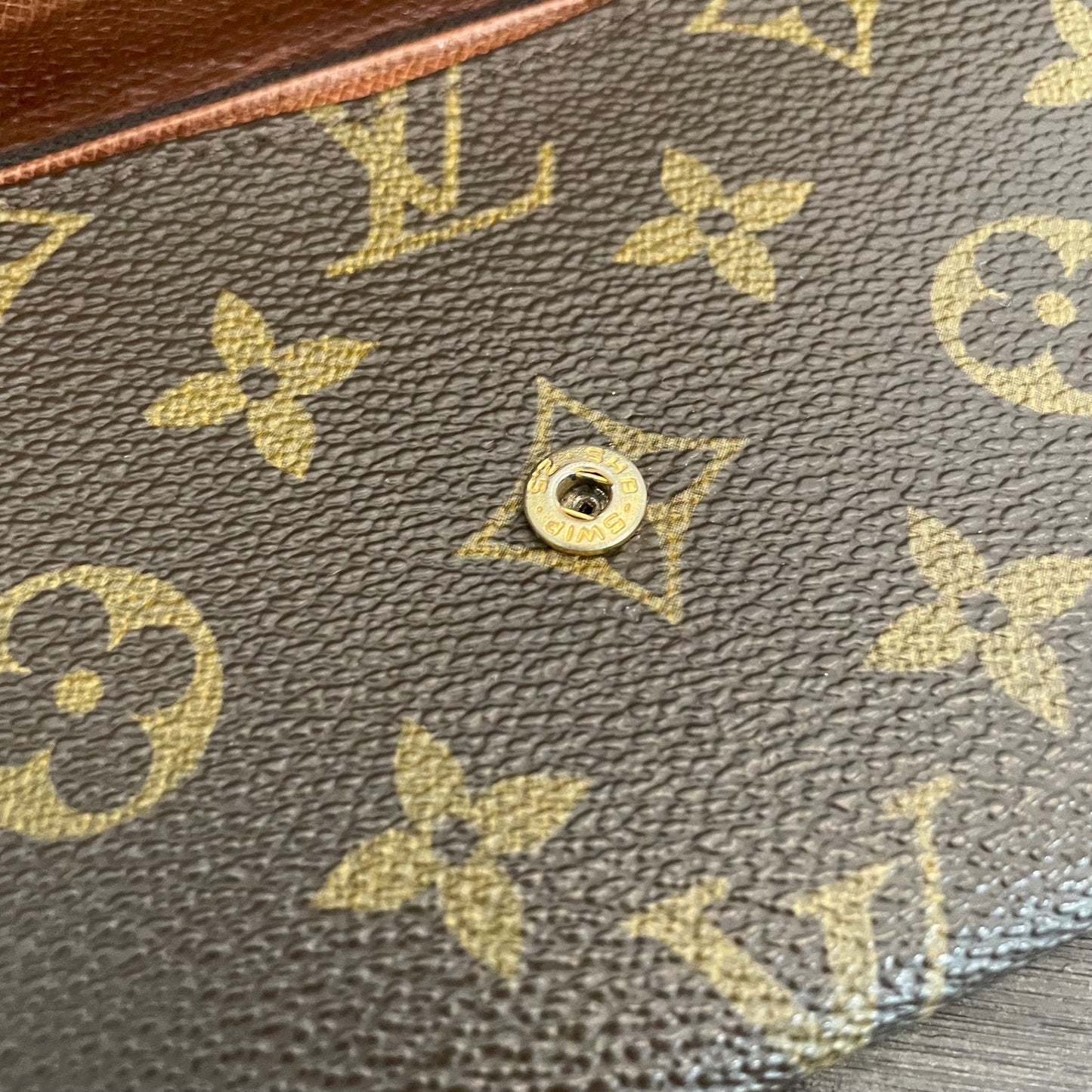 July-9 BAG DROP (Subscriber Price $100) Louis Vuitton Monogram Wallet