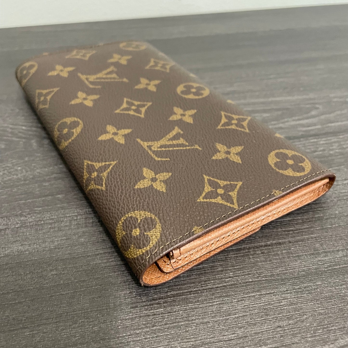 July-9 BAG DROP (Subscriber Price $100) Louis Vuitton Monogram Wallet