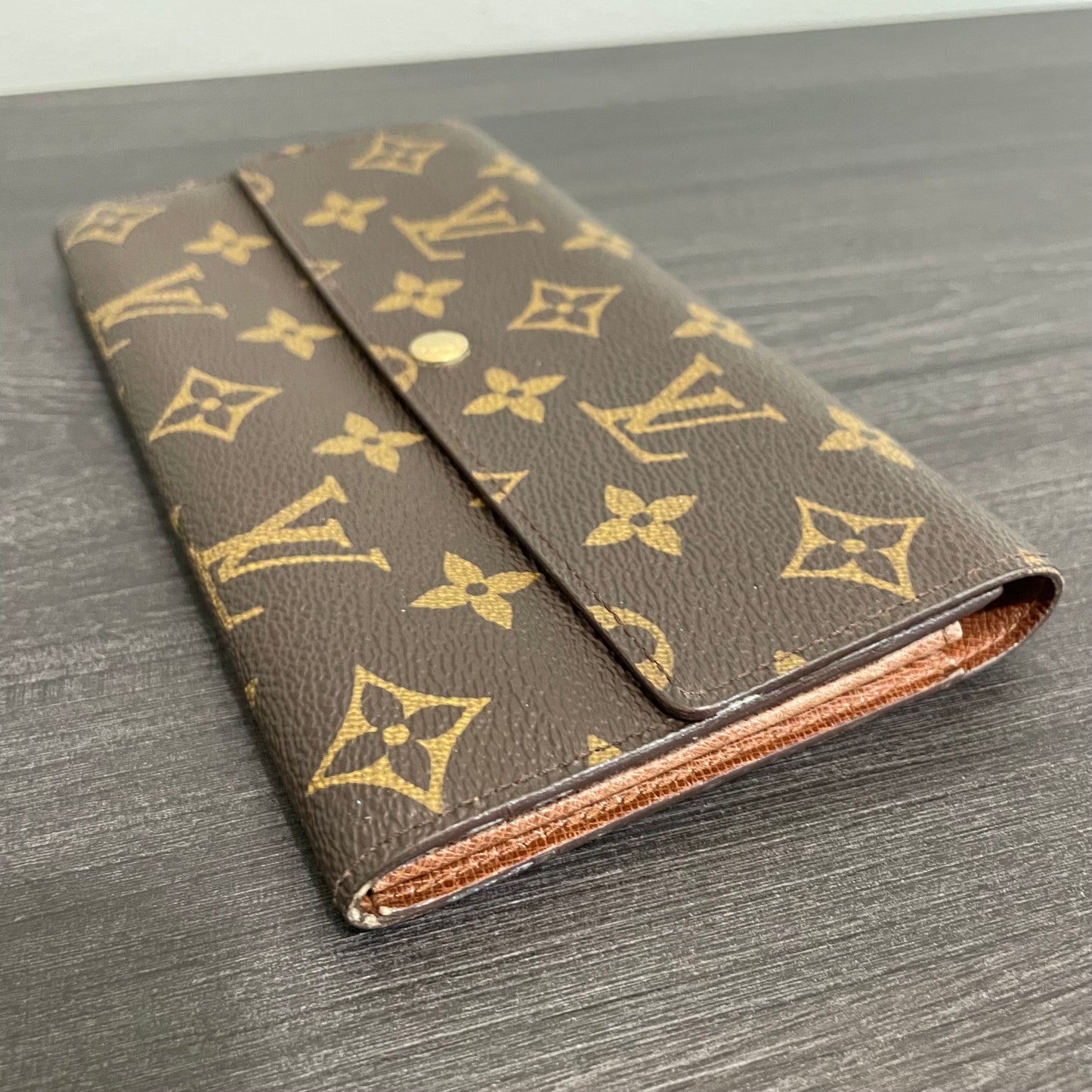 July-9 BAG DROP (Subscriber Price $100) Louis Vuitton Monogram Wallet