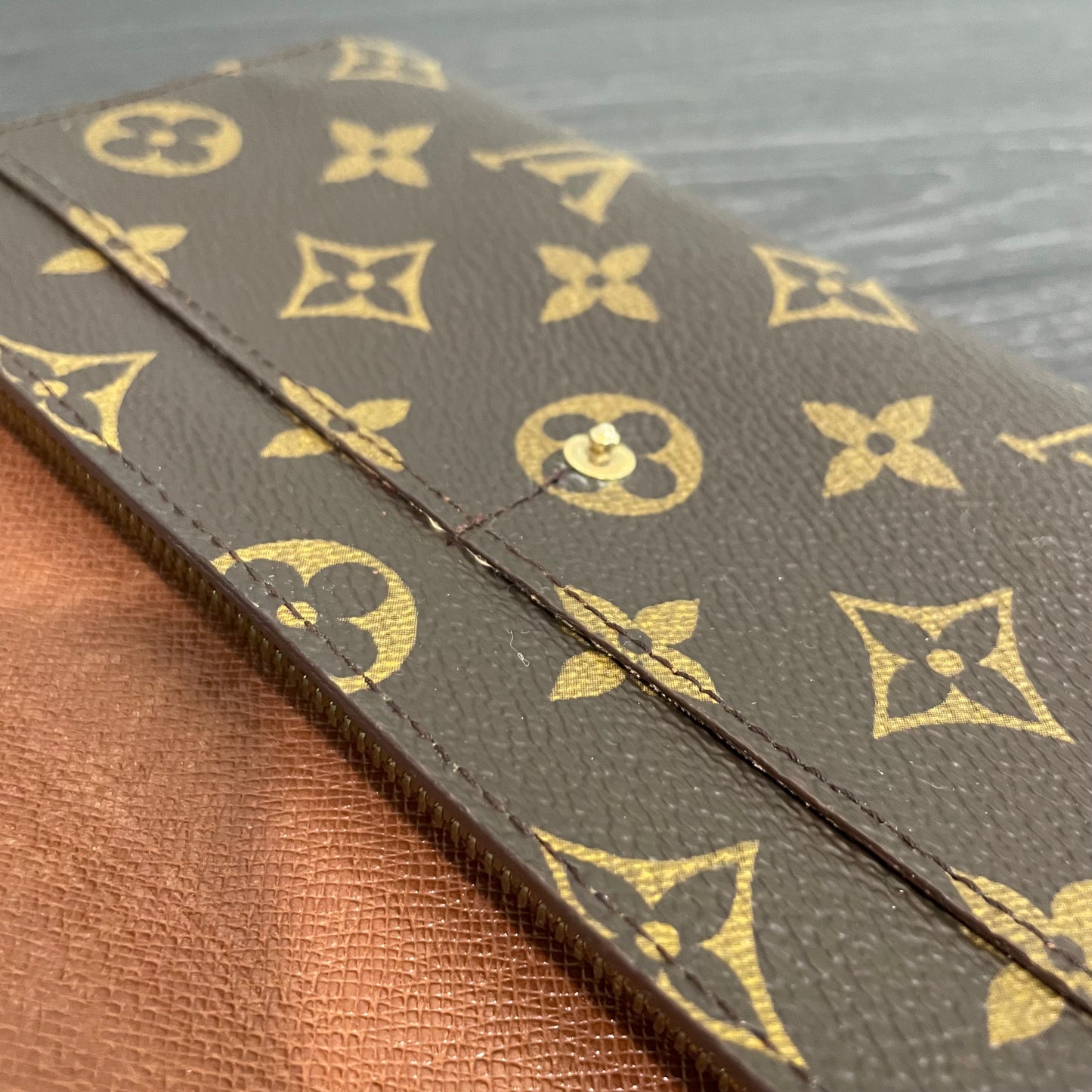July-9 BAG DROP (Subscriber Price $100) Louis Vuitton Monogram Wallet
