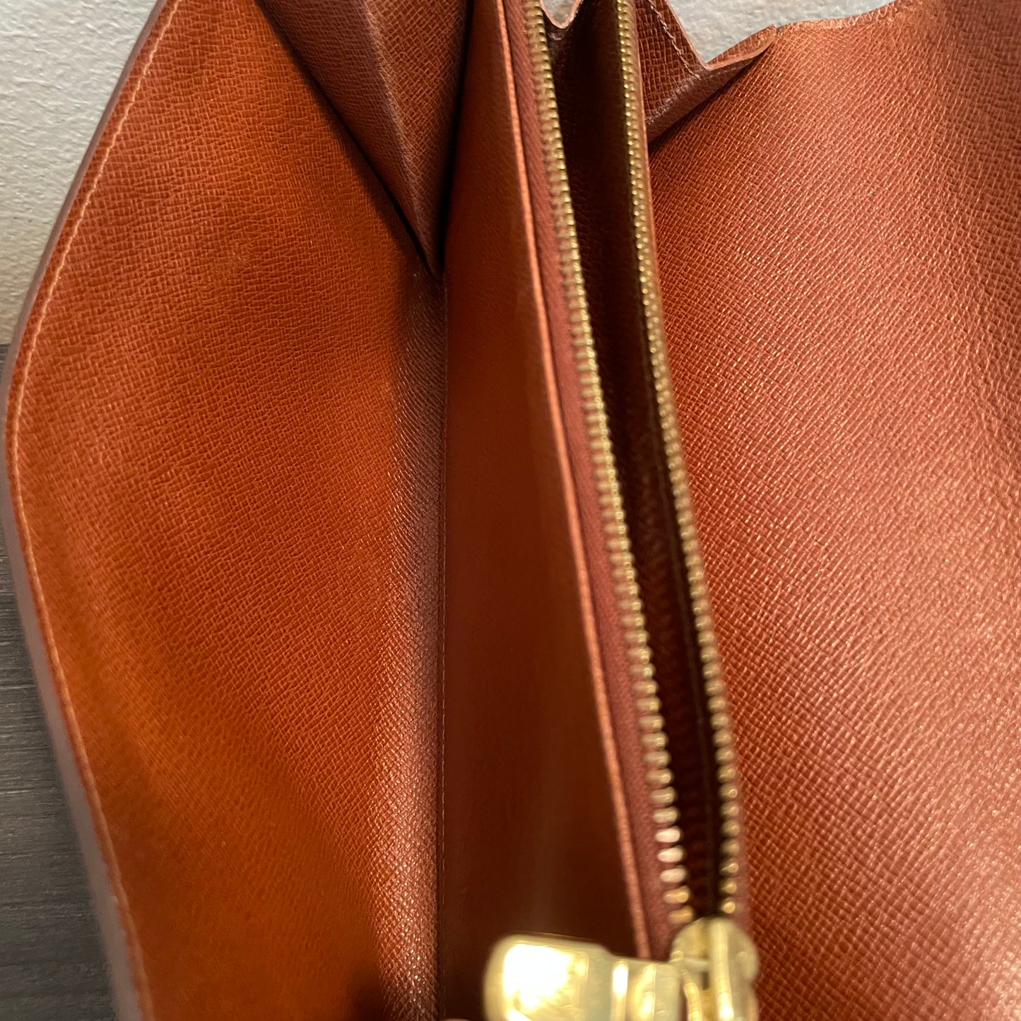 July-9 BAG DROP (Subscriber Price $100) Louis Vuitton Monogram Wallet