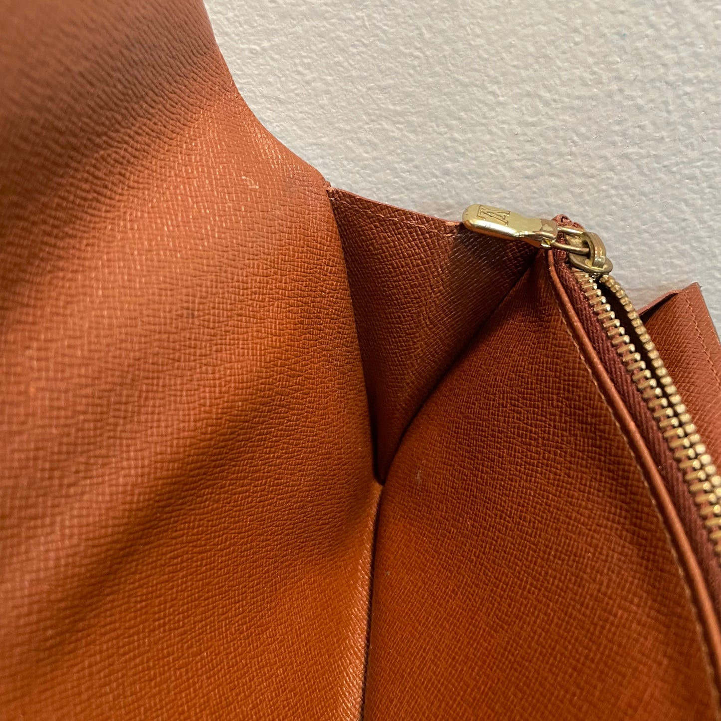 July-9 BAG DROP (Subscriber Price $100) Louis Vuitton Monogram Wallet