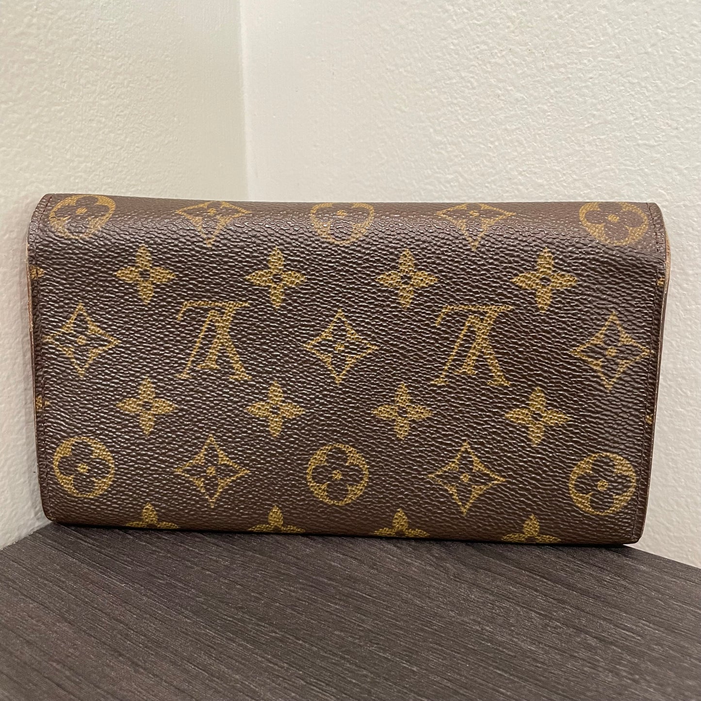 July-9 BAG DROP (Subscriber Price $100) Louis Vuitton Monogram Wallet