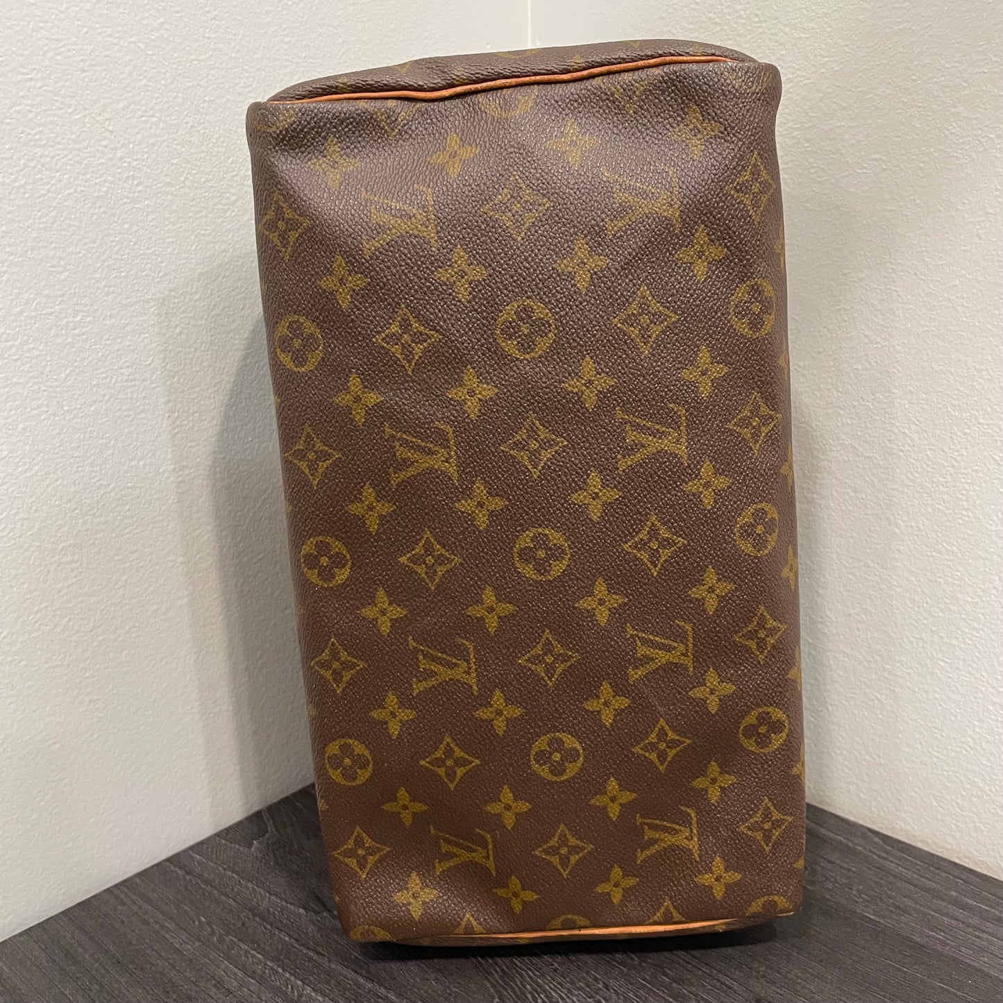#707 LOUIS VUITTON Speedy 30