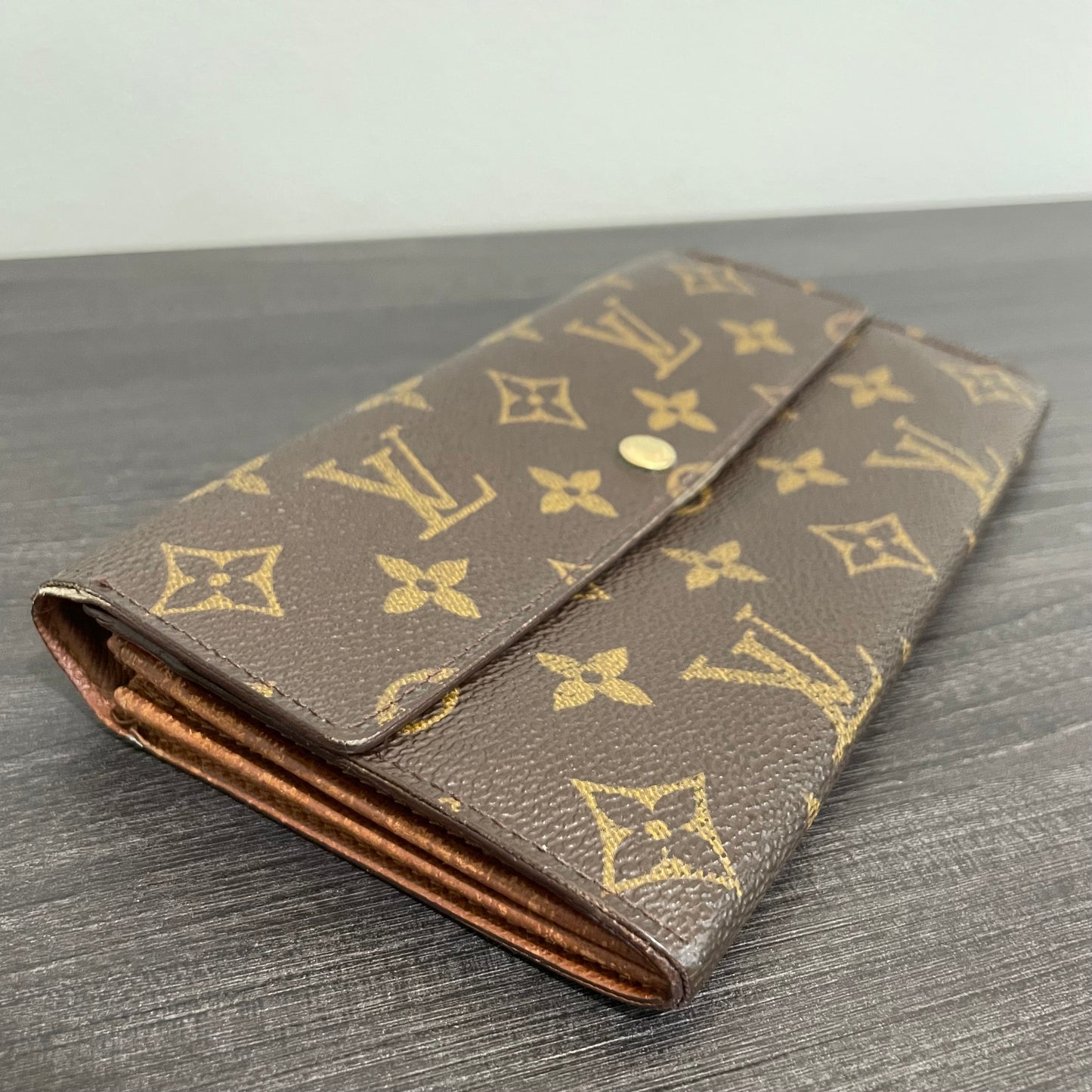 July-9 BAG DROP (Subscriber Price $100) Louis Vuitton Monogram Wallet