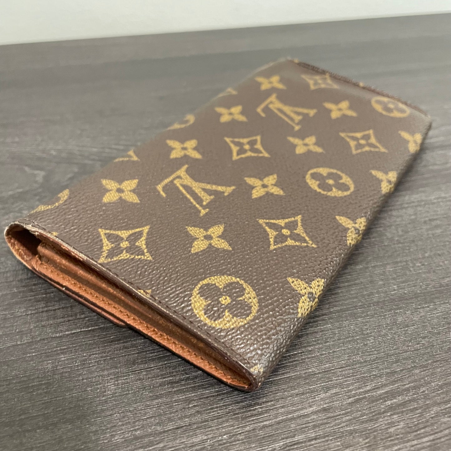 July-9 BAG DROP (Subscriber Price $100) Louis Vuitton Monogram Wallet