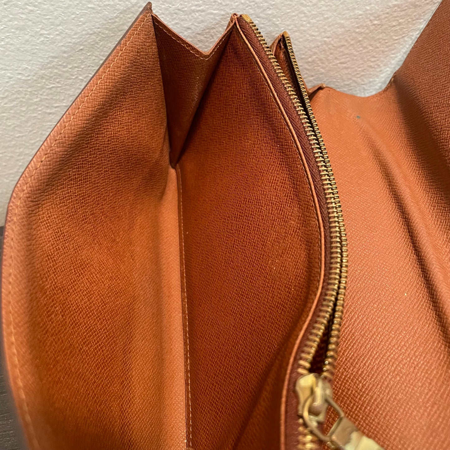 July-9 BAG DROP (Subscriber Price $100) Louis Vuitton Monogram Wallet