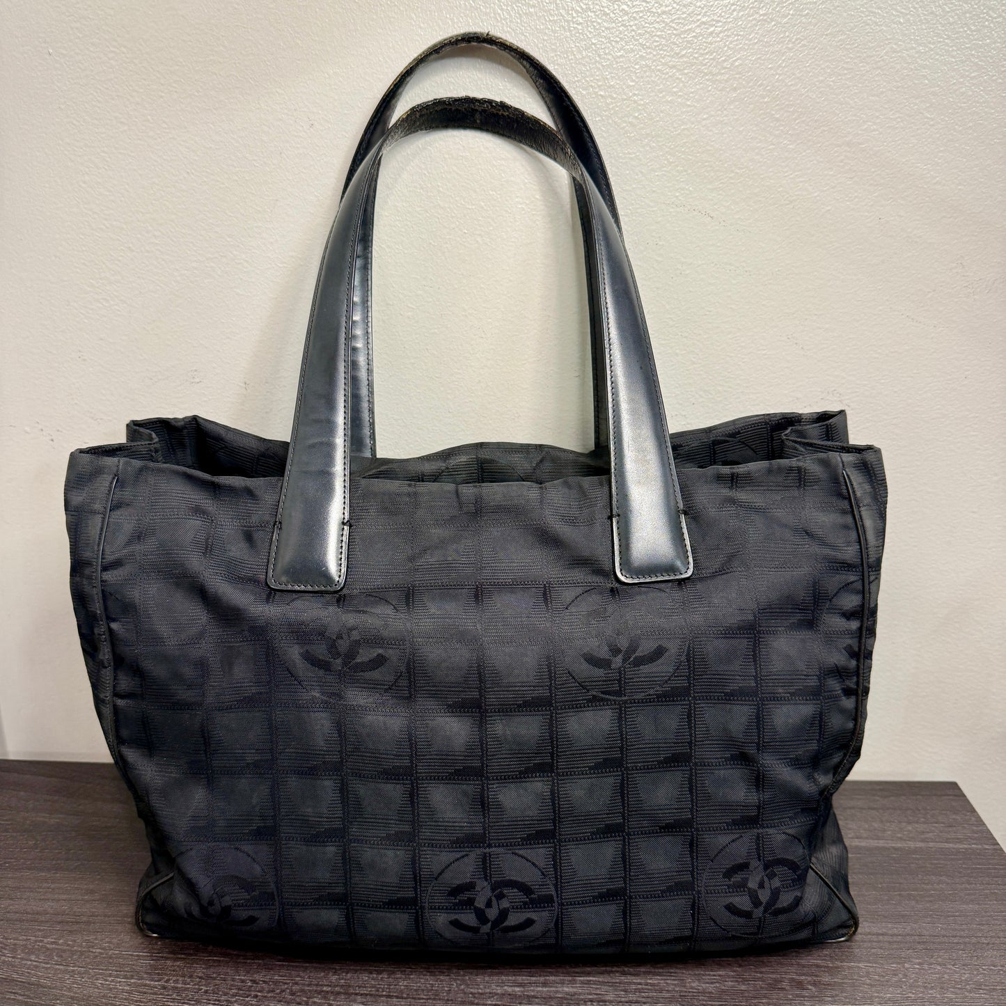 #1029 CHANEL Travel Ligne Tote Black