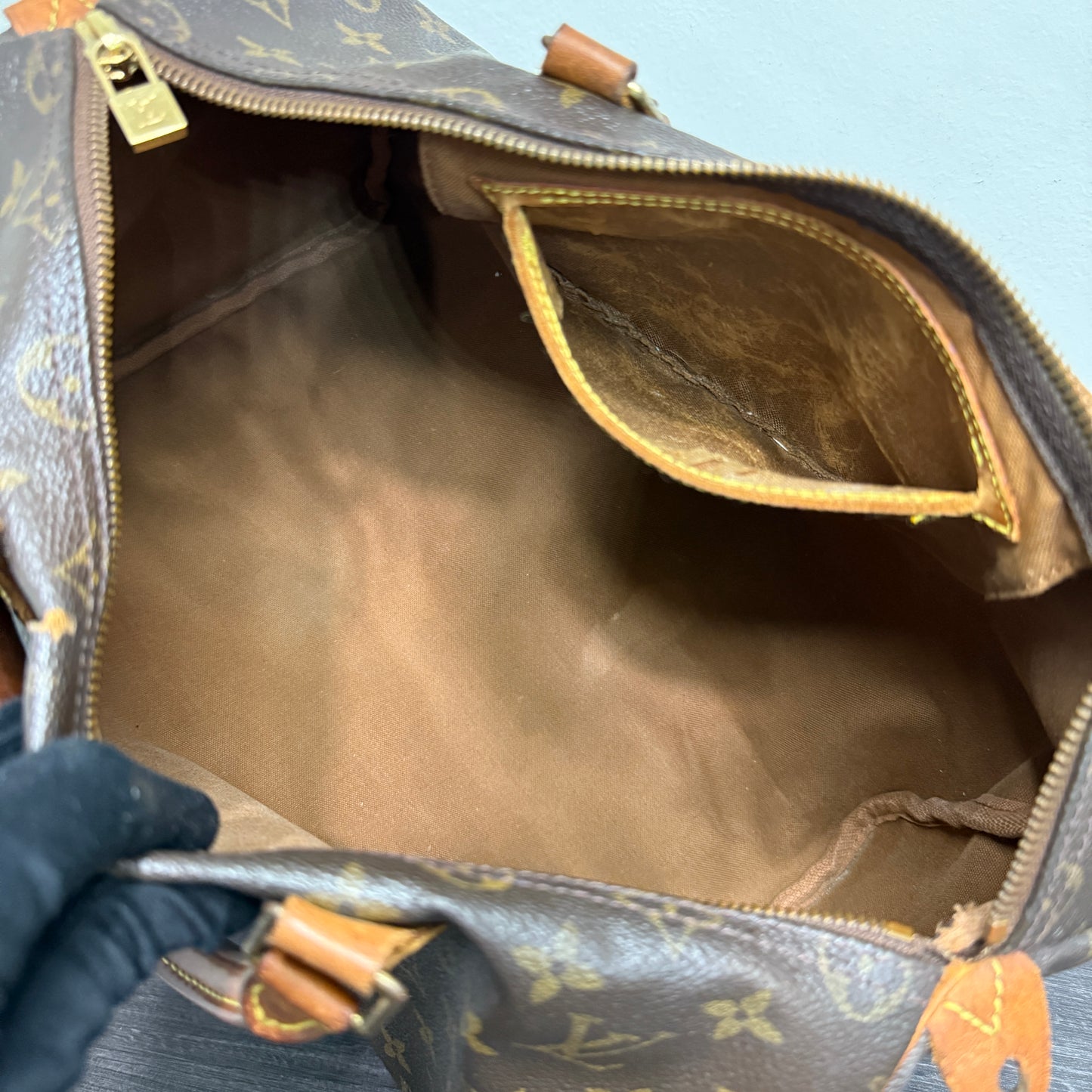 #1034 LOUIS VUITTON Monogram Speedy 35