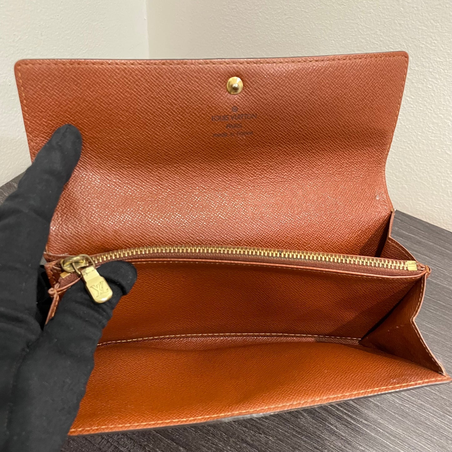 #119 LOUIS VUITTON Monogram Long Bifold Wallet with Dust Bag & Box