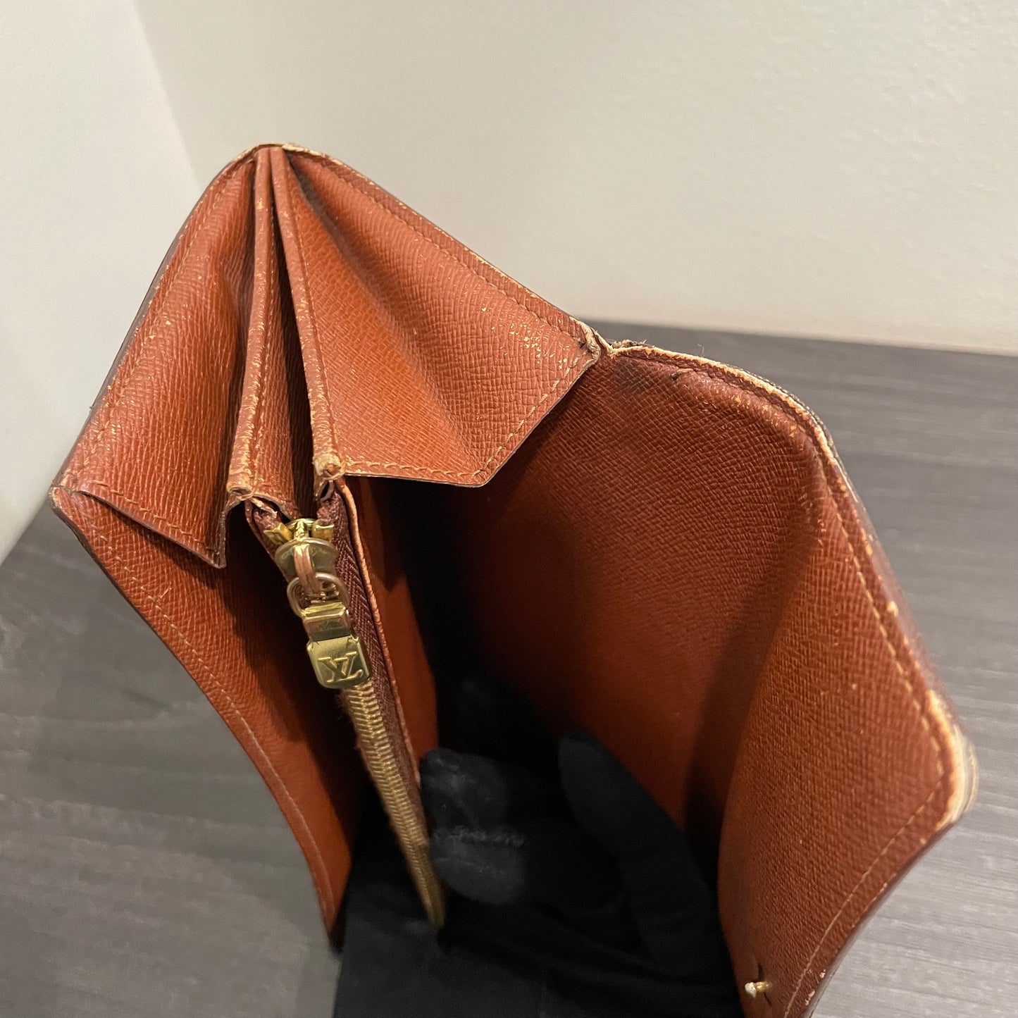 CLEARANCE #168 LOUIS VUITTON Monogram Long Bifold Wallet