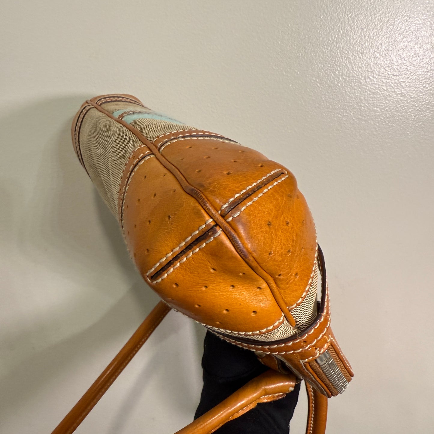 1015-01 GUCCI Canvas Web GG Reins Shoulder Bag Cognac