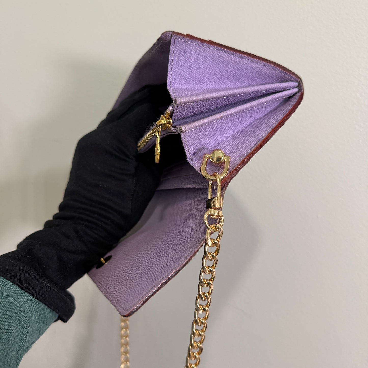 1015-02 LOUIS VUITTON x MURAKAMI Black & Lavender Sarah Wallet with Removable Chain