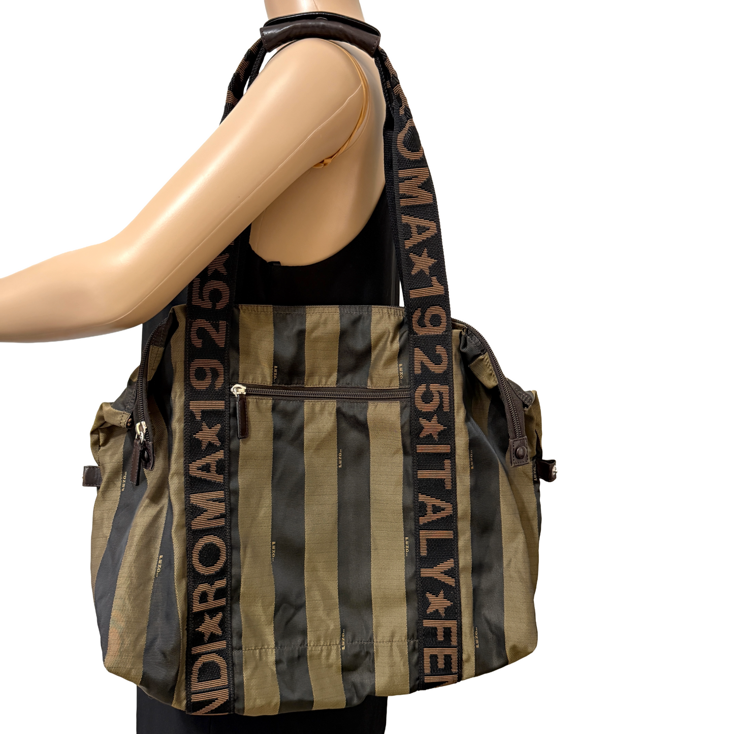 1015-03 FENDI Roma 1925 Pequin Weekender Bag