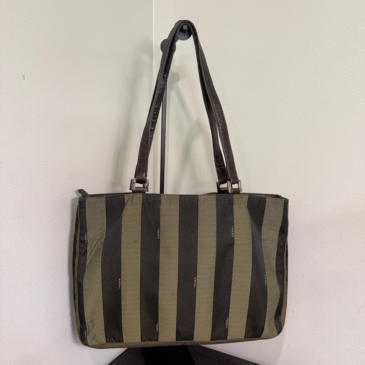 1015-04 FENDI Striped Pequin Bag