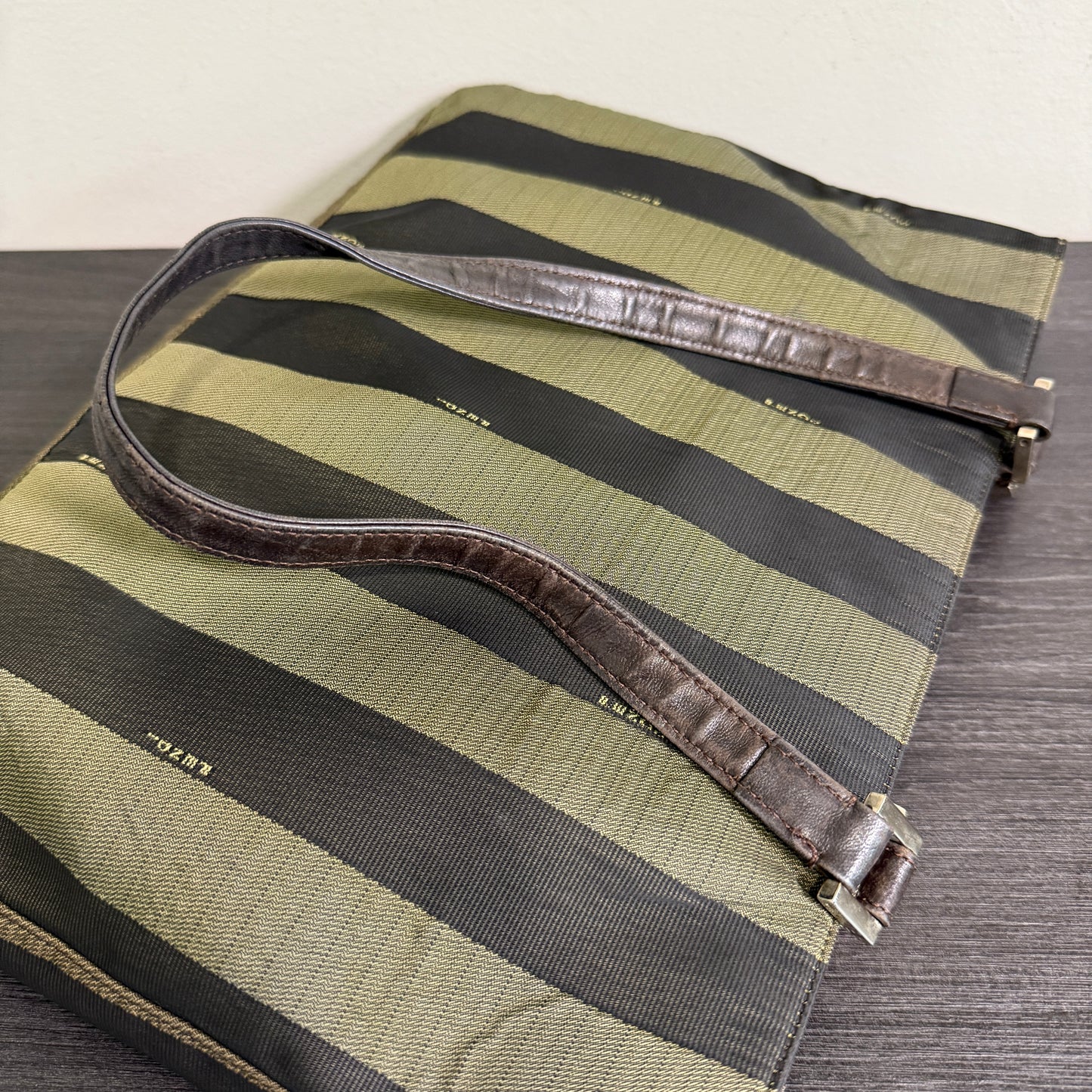 1015-04 FENDI Striped Pequin Bag