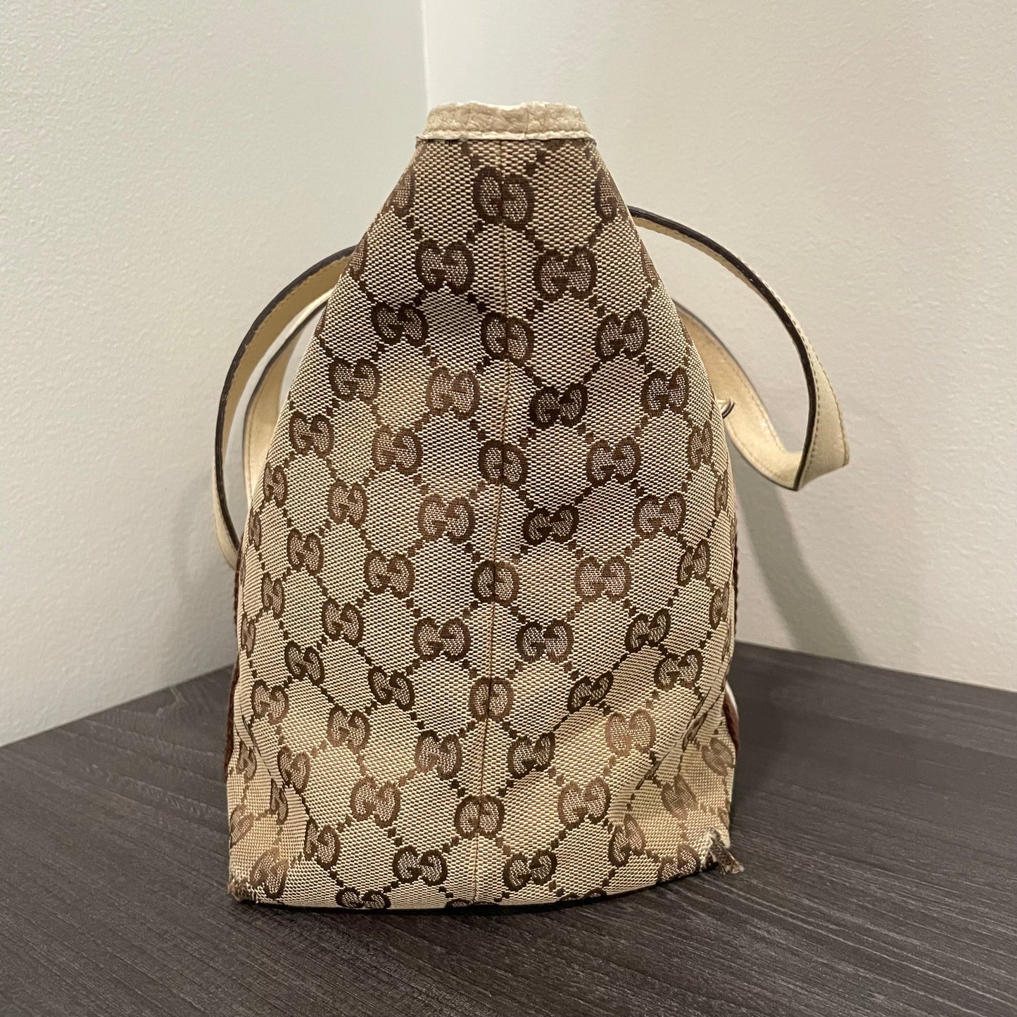 #865 GUCCI GG Canvas Bamboo Trinket Shoulder Bag