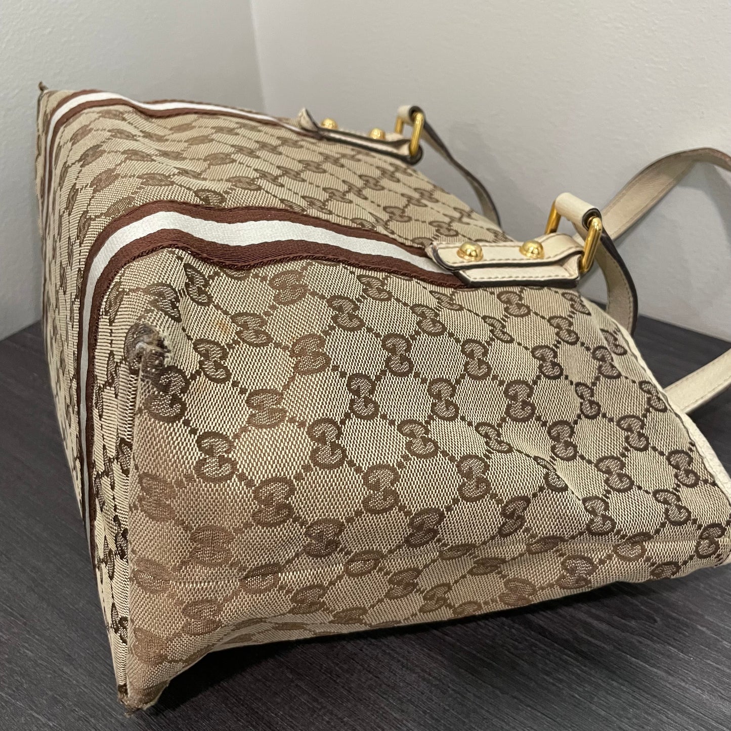 #865 GUCCI GG Canvas Bamboo Trinket Shoulder Bag