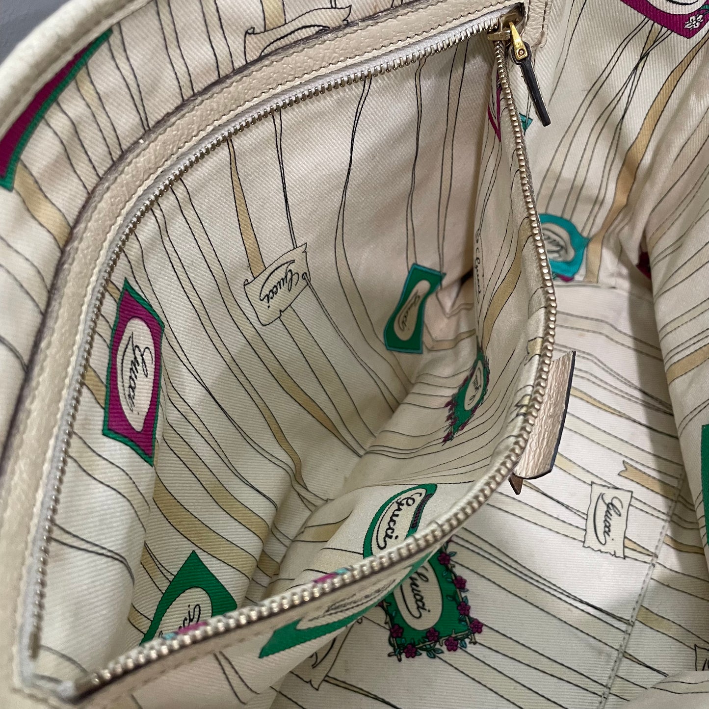 #865 GUCCI GG Canvas Bamboo Trinket Shoulder Bag