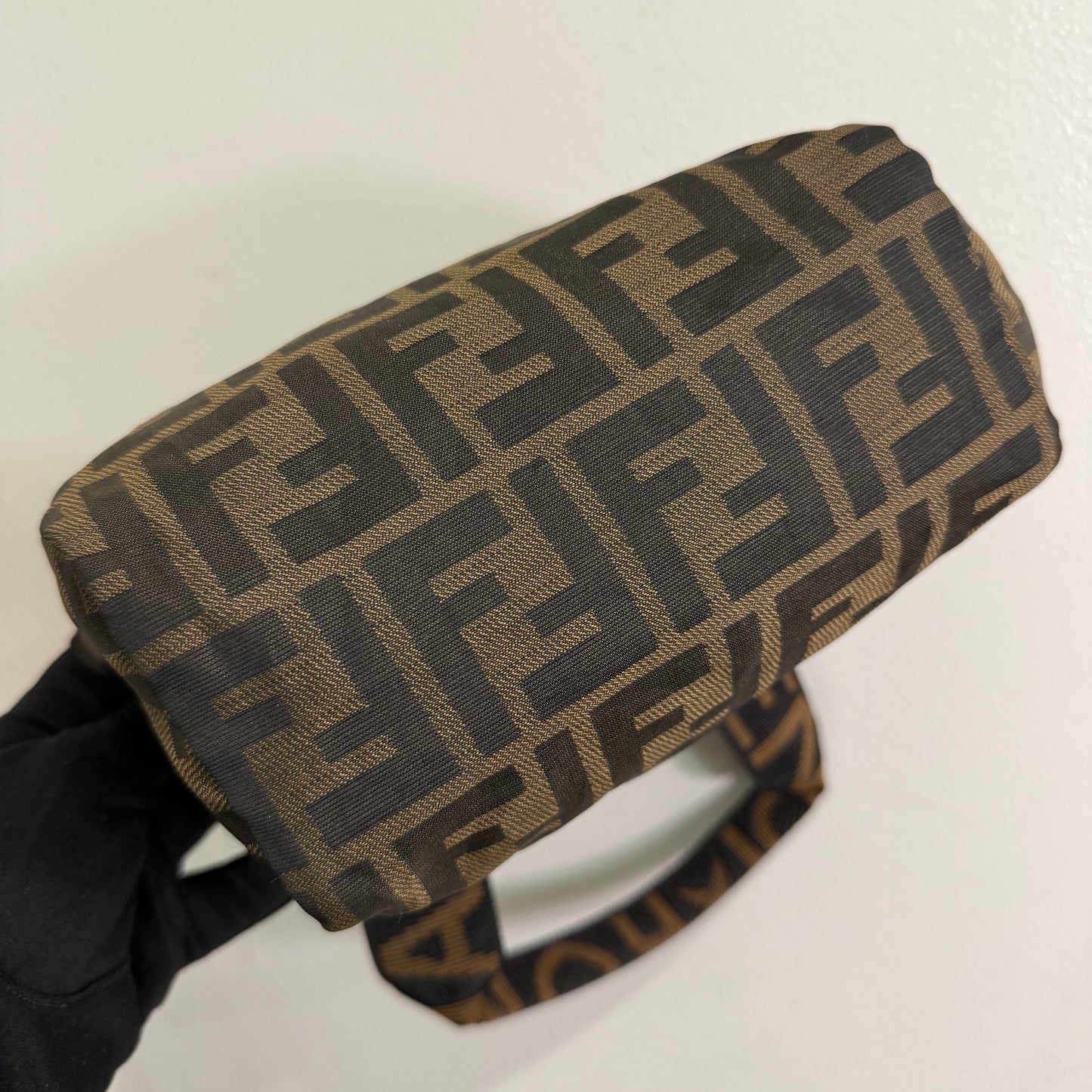 1015-05 FENDI Roma 1925 Zucca Mini Bag