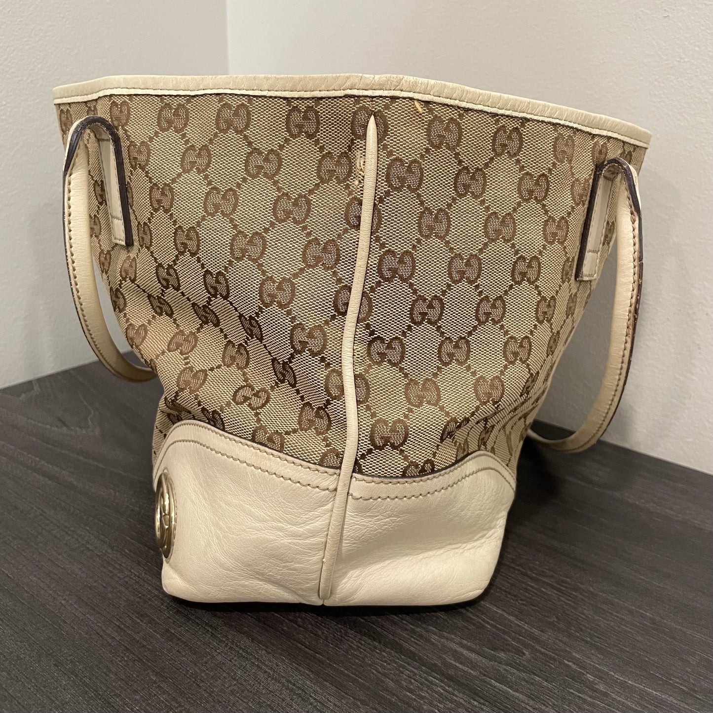 #868 GUCCI GG Canvas Stripe Interior Shoulder Bag