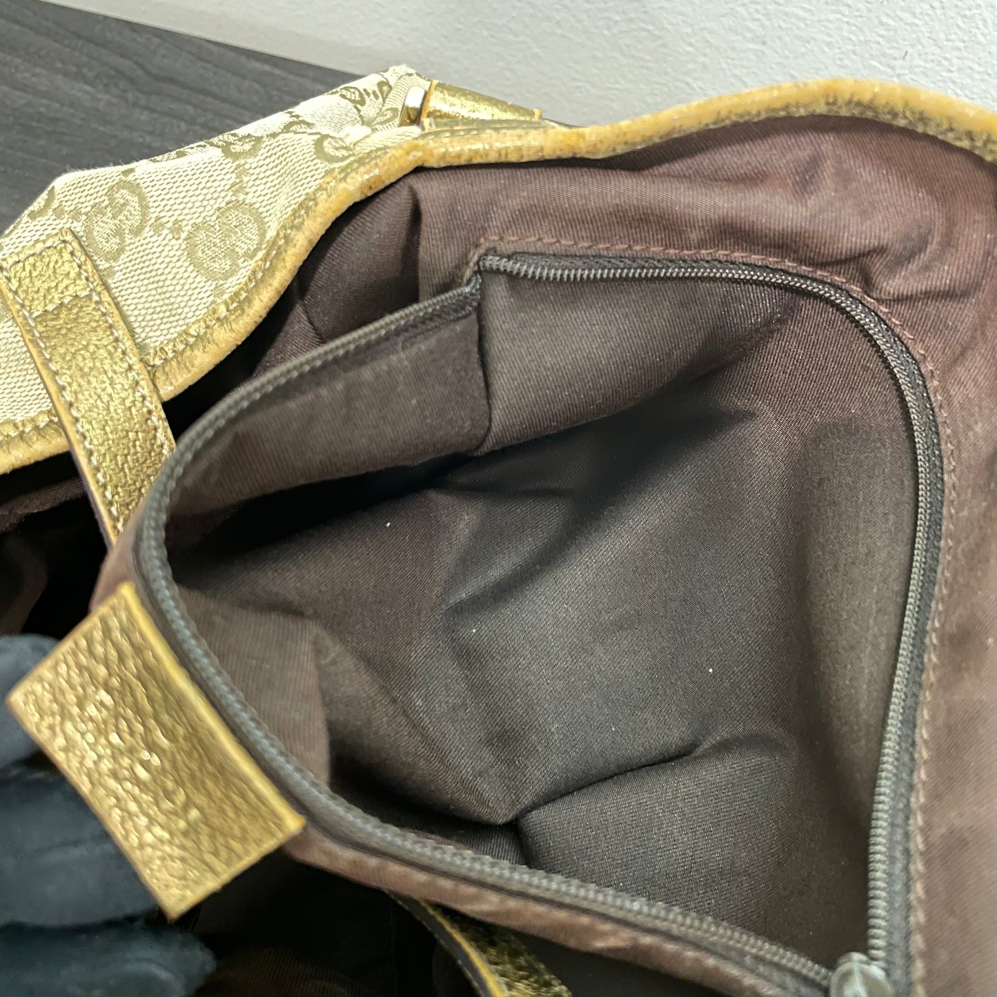 #869 GUCCI GG Hawaii Exclusive 2007 Shoulder Bag