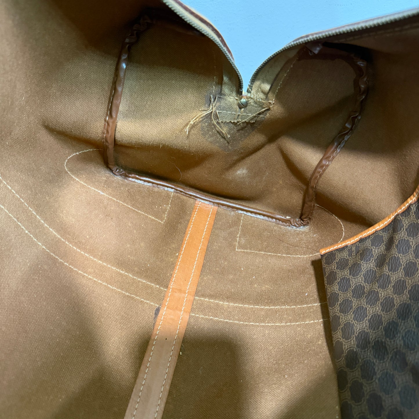 1015-14 CELINE Boston Bag Large with Original Lock & Keys