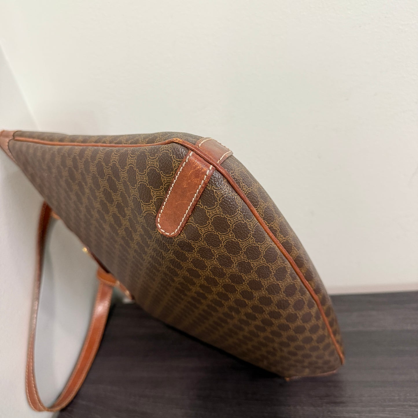 1015-16 CELINE Shoulder Bag