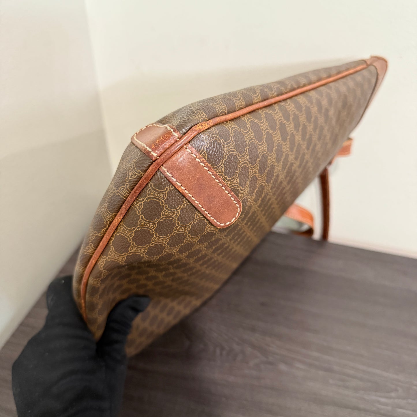 1015-16 CELINE Shoulder Bag