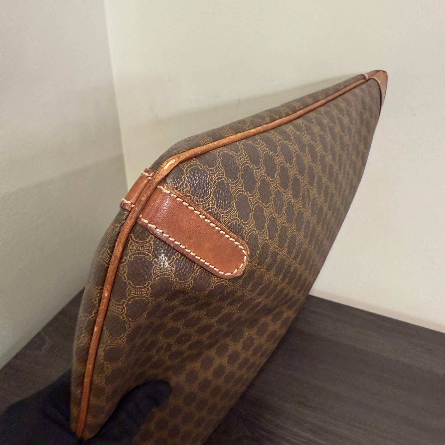 1015-16 CELINE Shoulder Bag