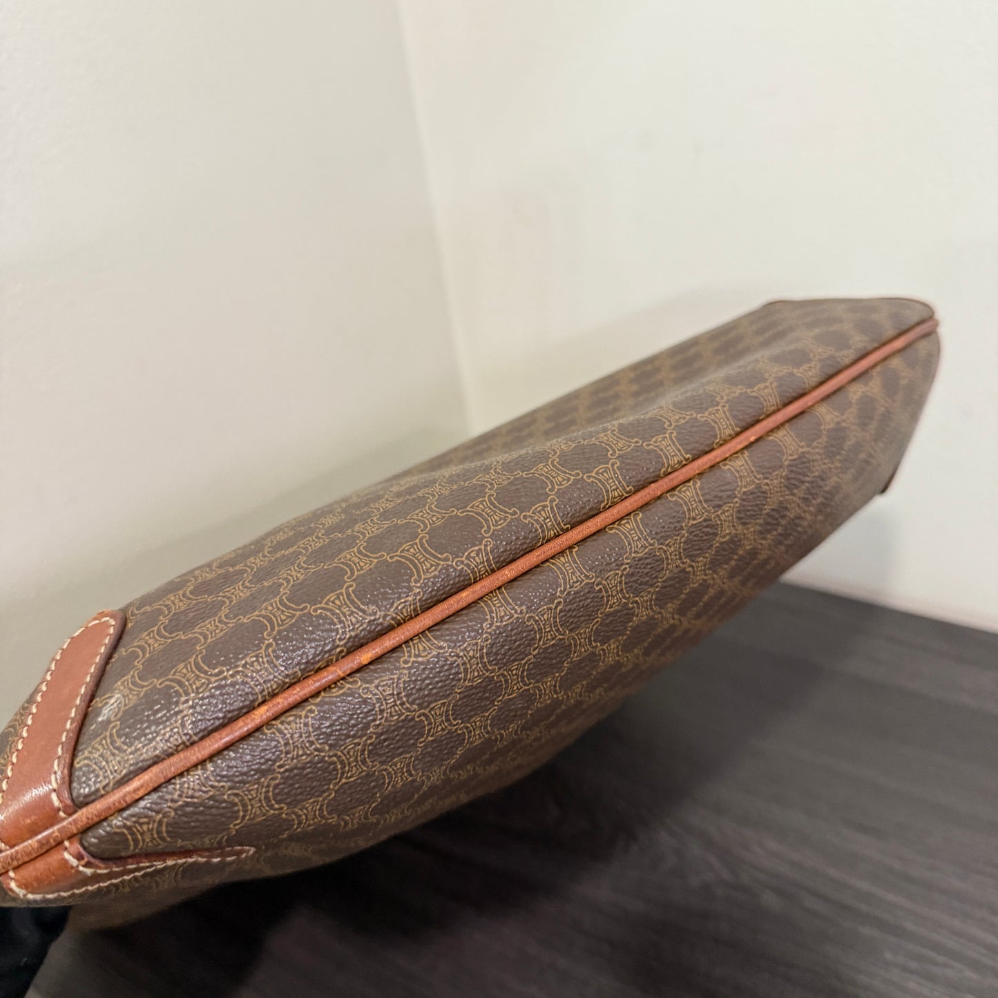 1015-16 CELINE Shoulder Bag