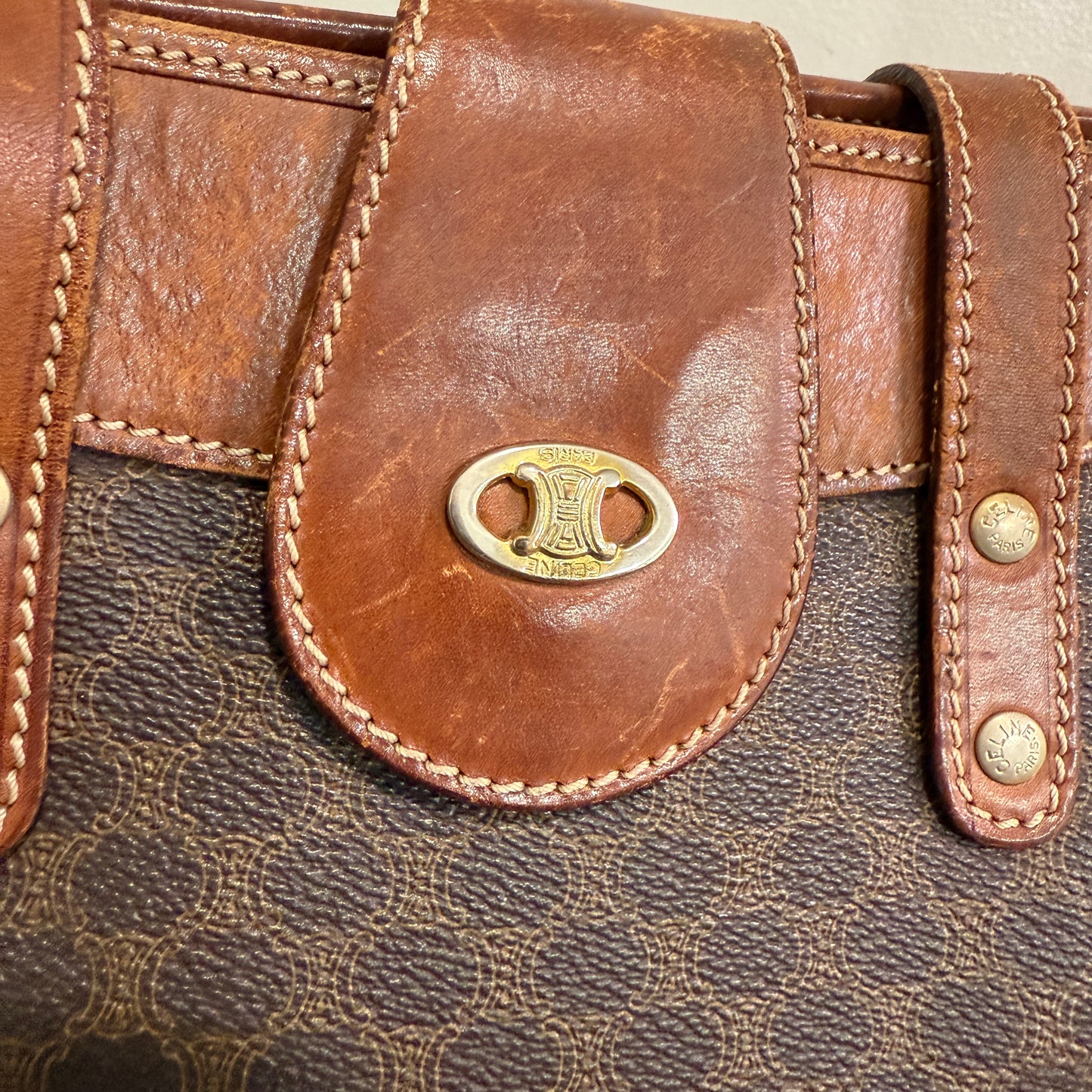1015-16 CELINE Shoulder Bag
