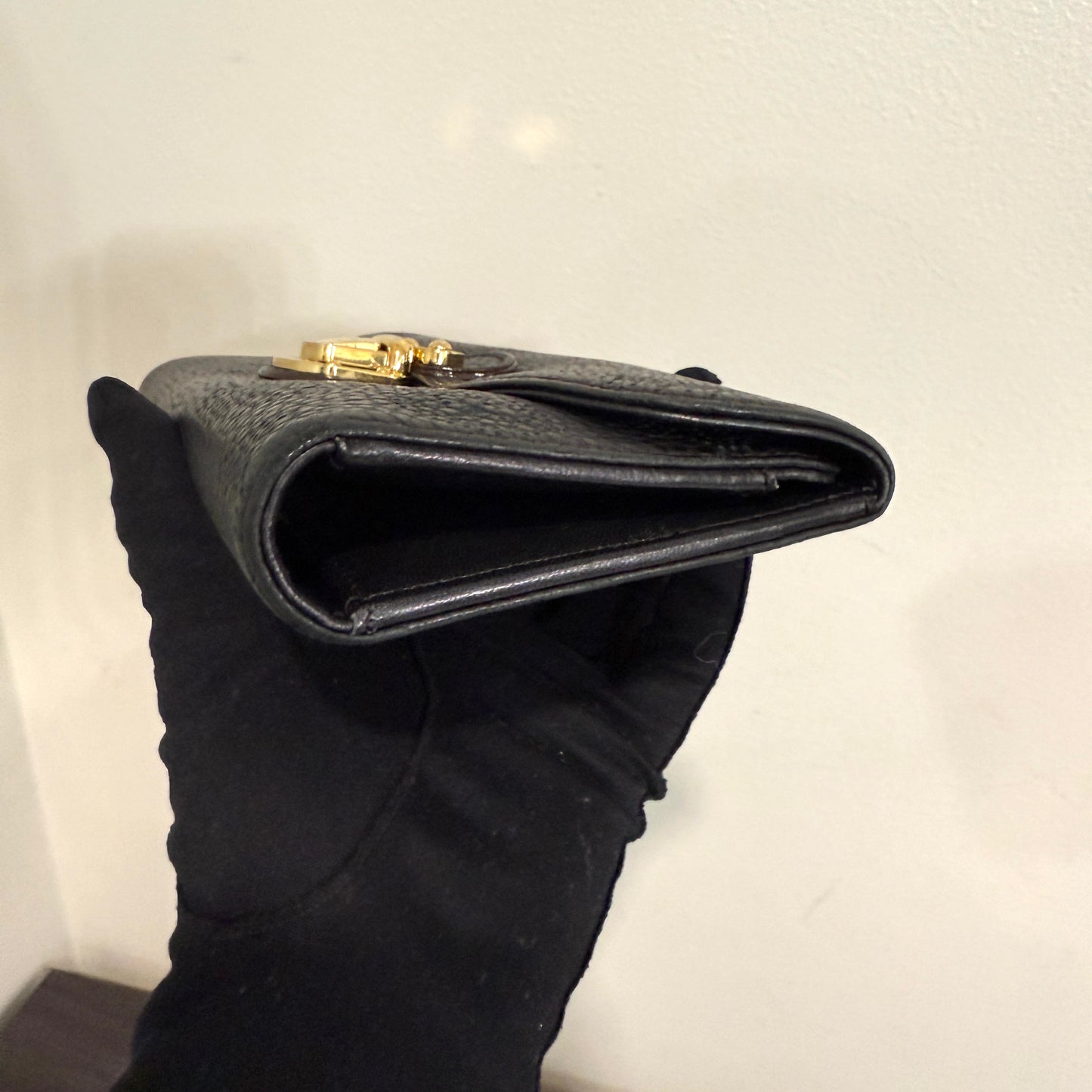 LOUIS VUITTON Black Mahina Amelia Wallet