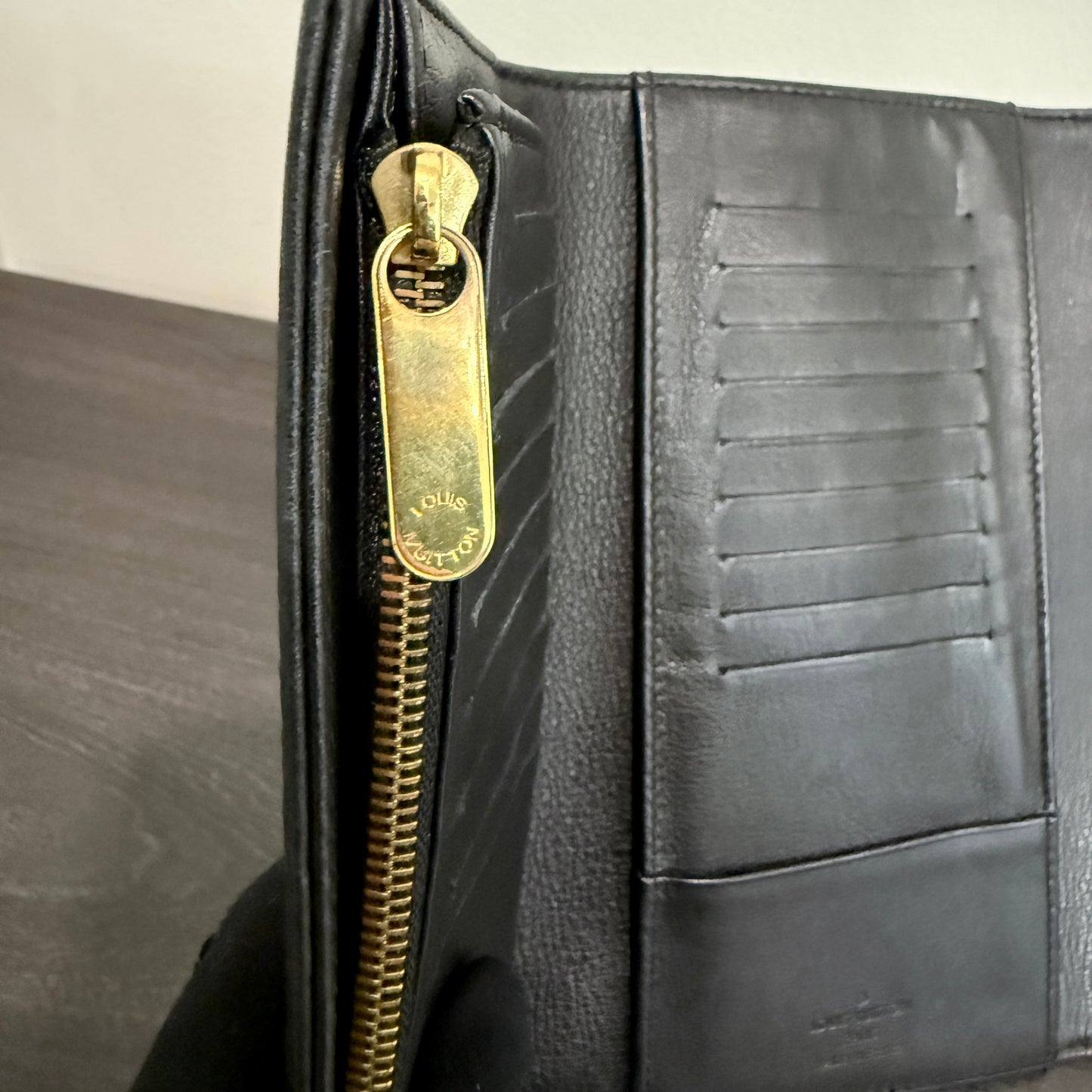 LOUIS VUITTON Black Mahina Amelia Wallet