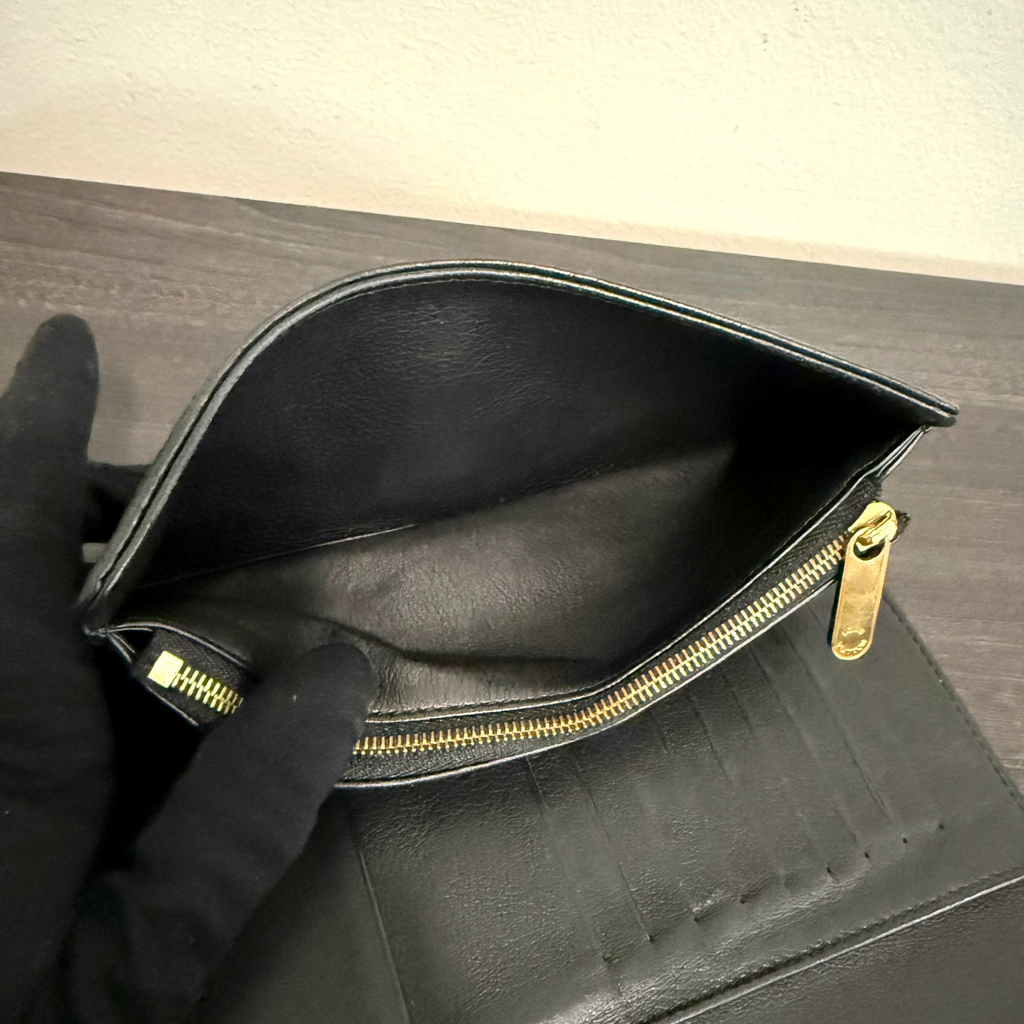 LOUIS VUITTON Black Mahina Amelia Wallet