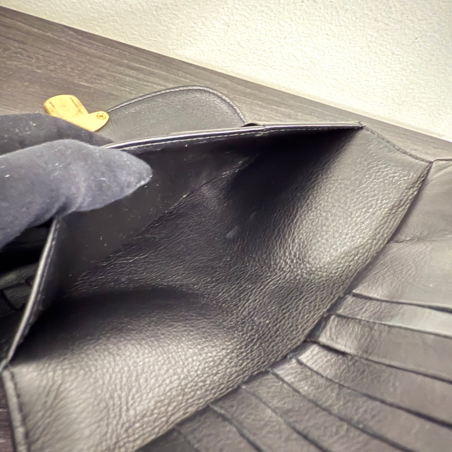 LOUIS VUITTON Black Mahina Amelia Wallet